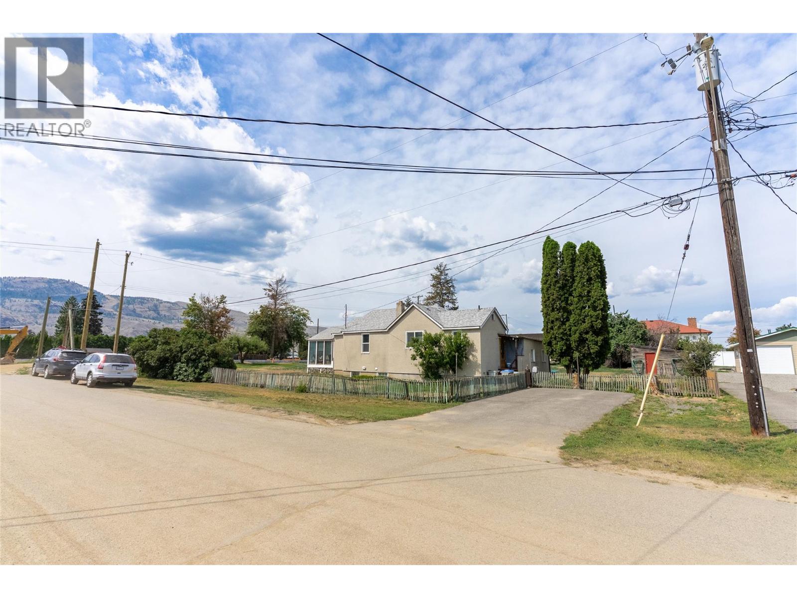 2288 Tranquille Road, Kamloops, British Columbia  V2B 3N4 - Photo 14 - 10394224