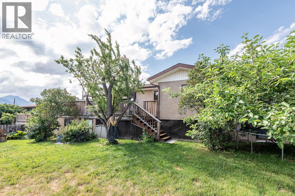 1110 6th Street S, Invermere, British Columbia  V0A 1K0 - Photo 39 - 10396223