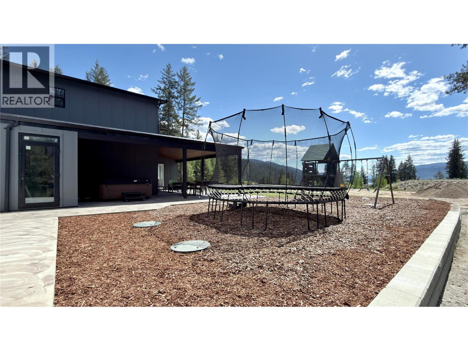 155 Caitlin Road, Christina Lake, British Columbia  V0H 1E3 - Photo 10 - 10386361
