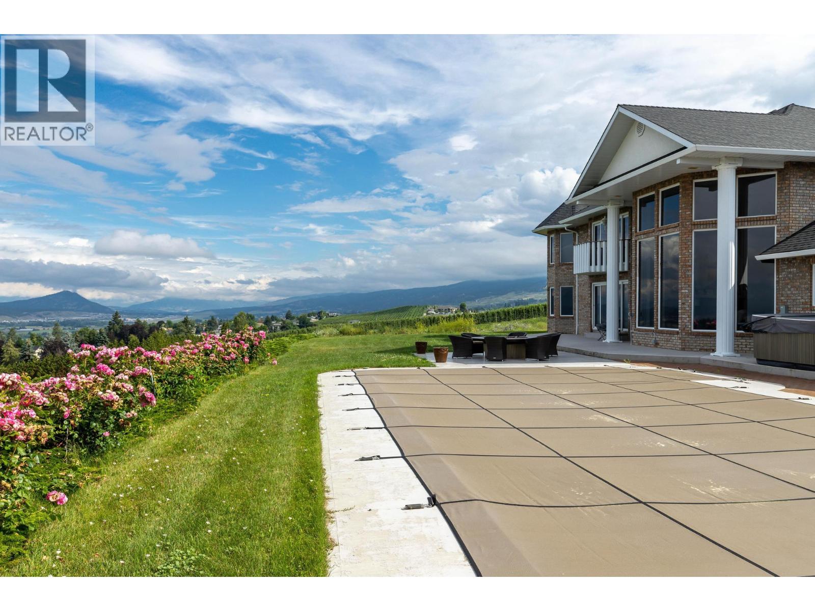 1135 Graf Road, Kelowna, British Columbia  V1P 1B8 - Photo 19 - 10396189