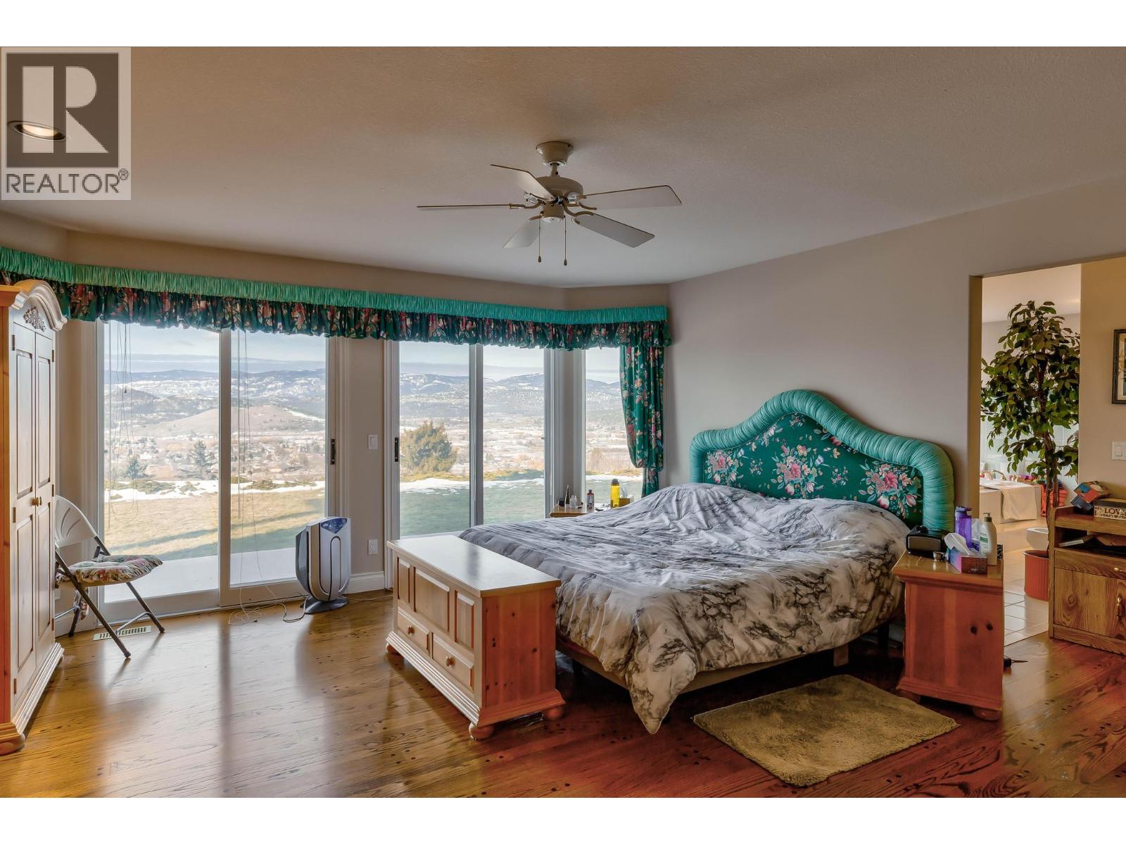 1135 Graf Road, Kelowna, British Columbia  V1P 1B8 - Photo 34 - 10396189