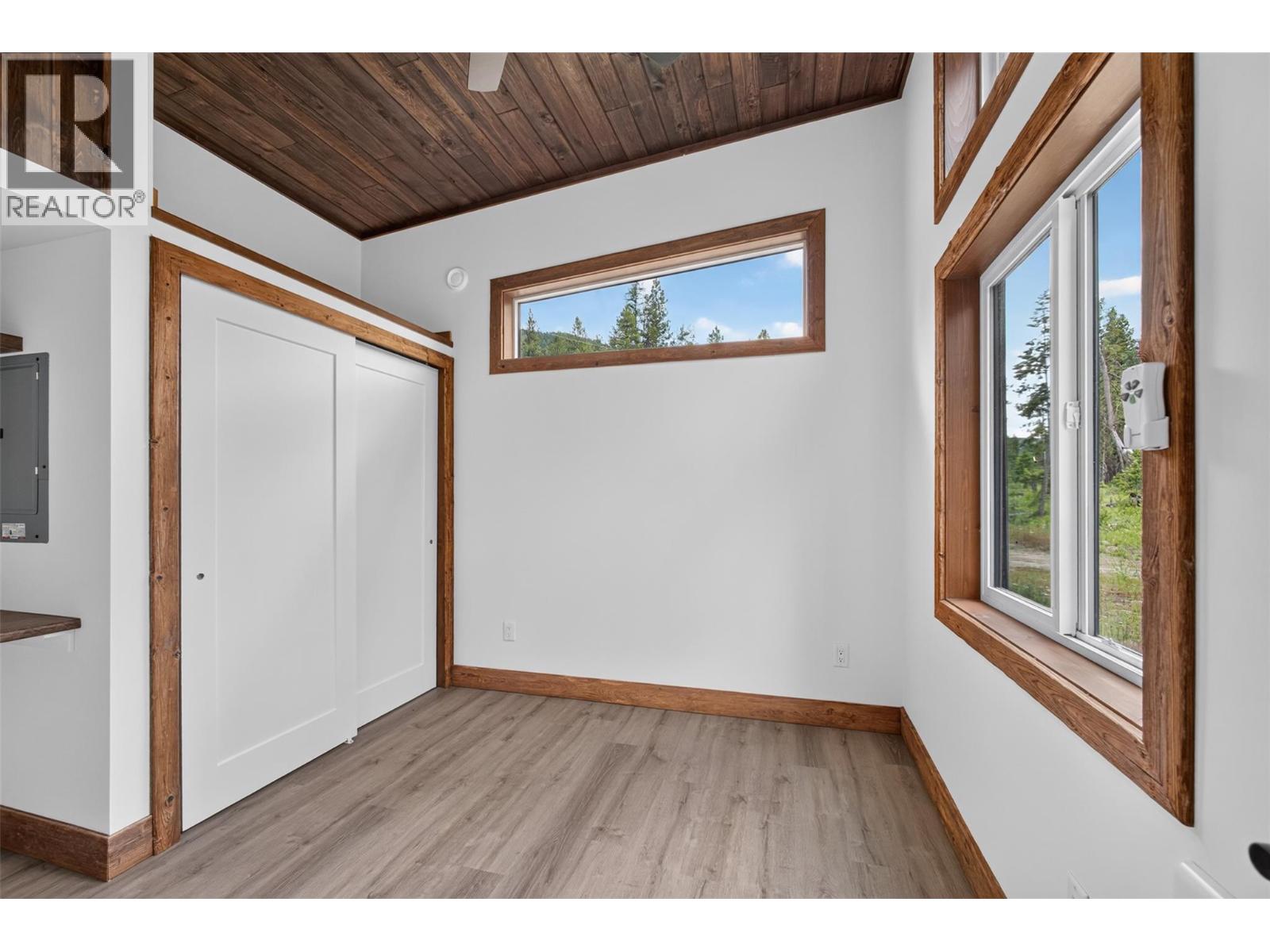 5533 33 Highway Unit# 1, Beaverdell, British Columbia  V0H 1A0 - Photo 7 - 10396121