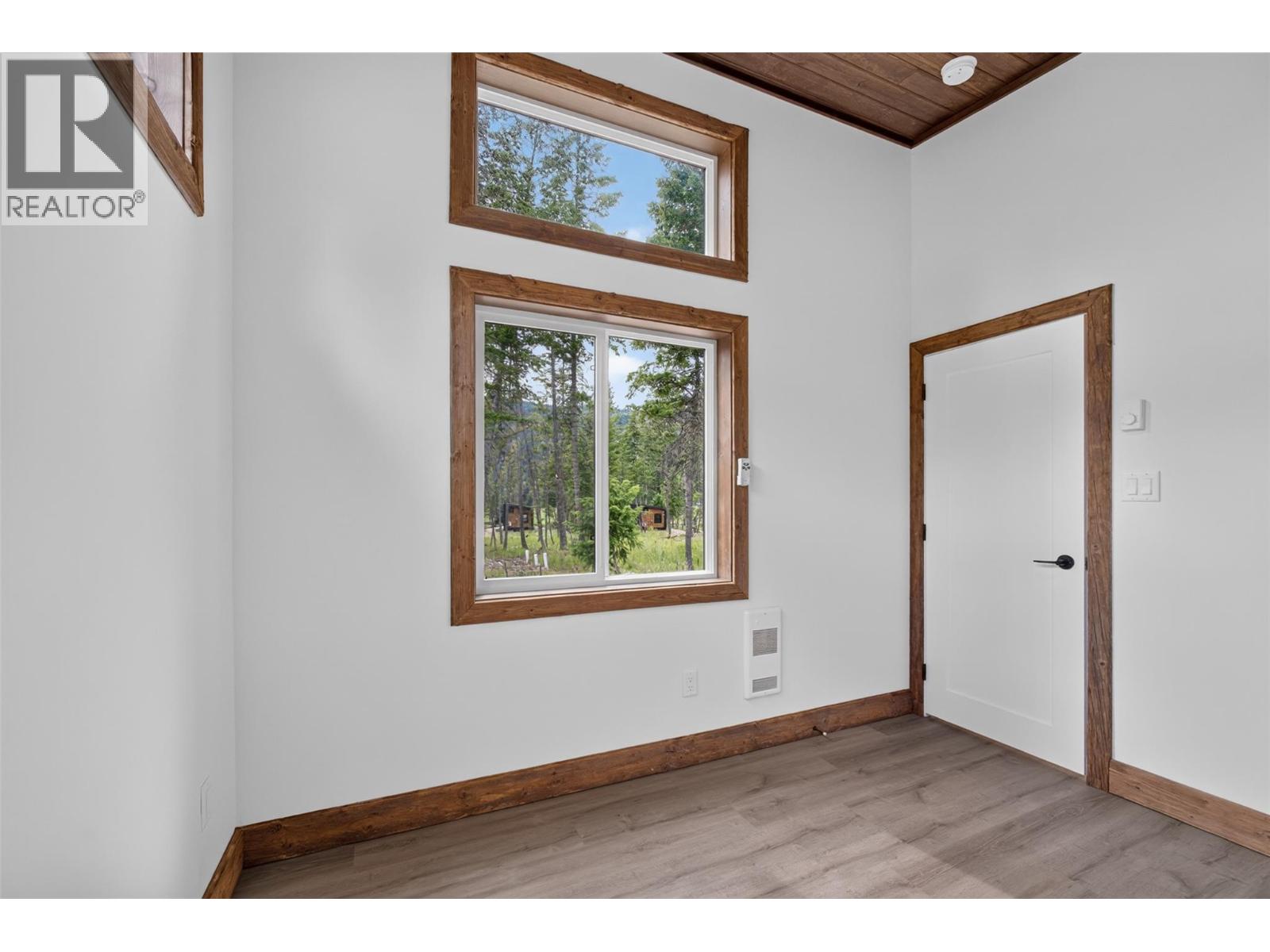 5533 33 Highway Unit# 1, Beaverdell, British Columbia  V0H 1A0 - Photo 9 - 10396121