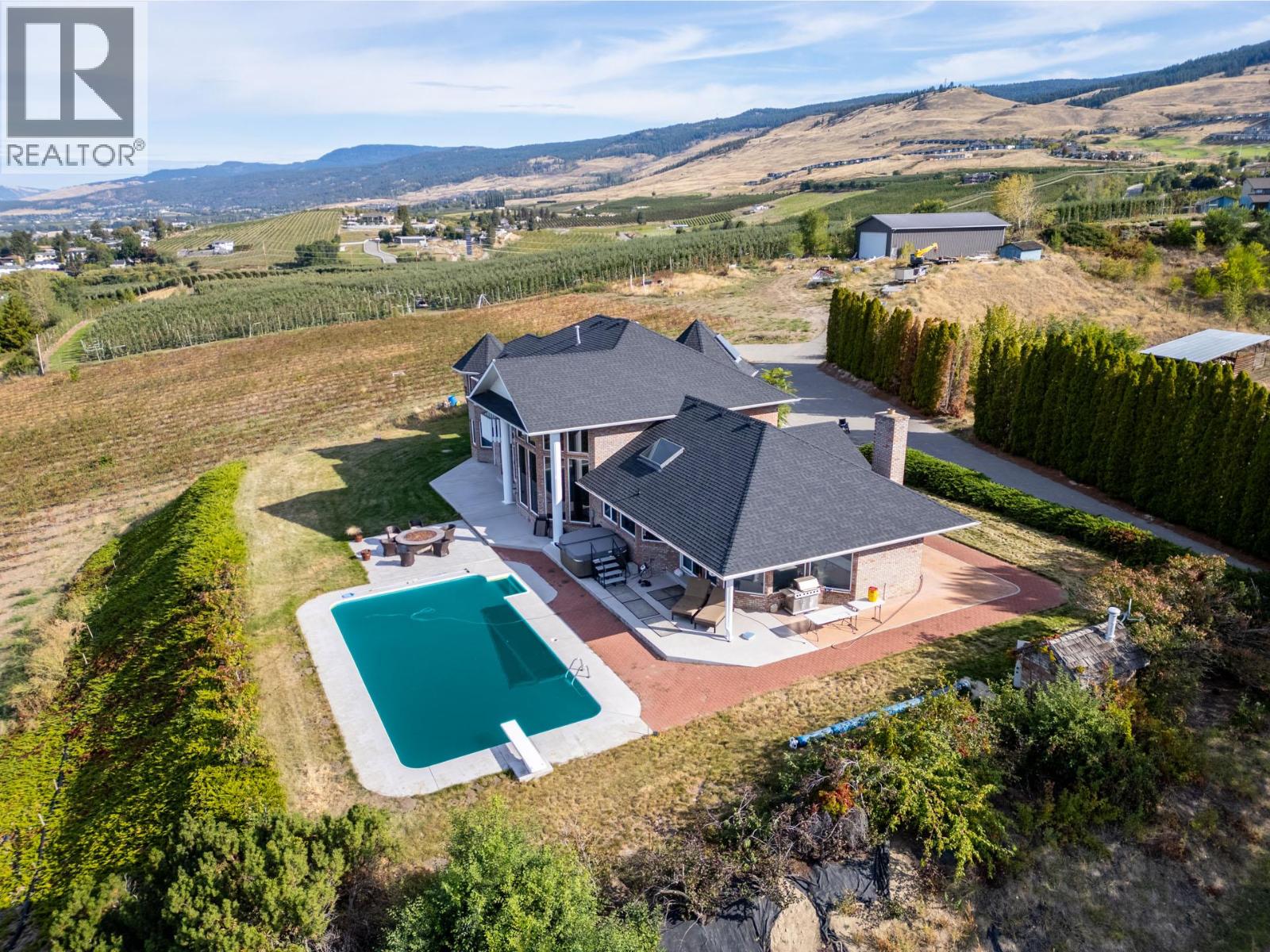 1135 Graf Road, Kelowna, British Columbia  V1P 1B8 - Photo 5 - 10396268