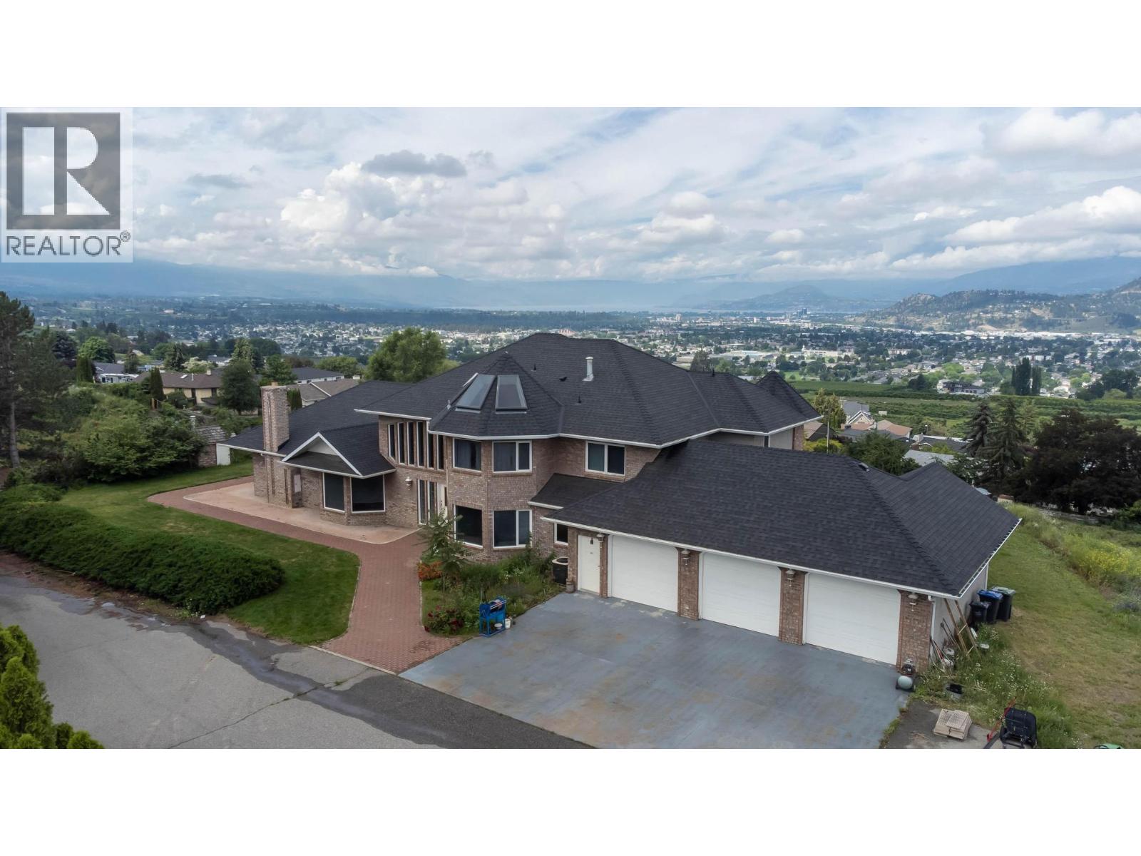 1135 Graf Road, Kelowna, British Columbia  V1P 1B8 - Photo 7 - 10396268