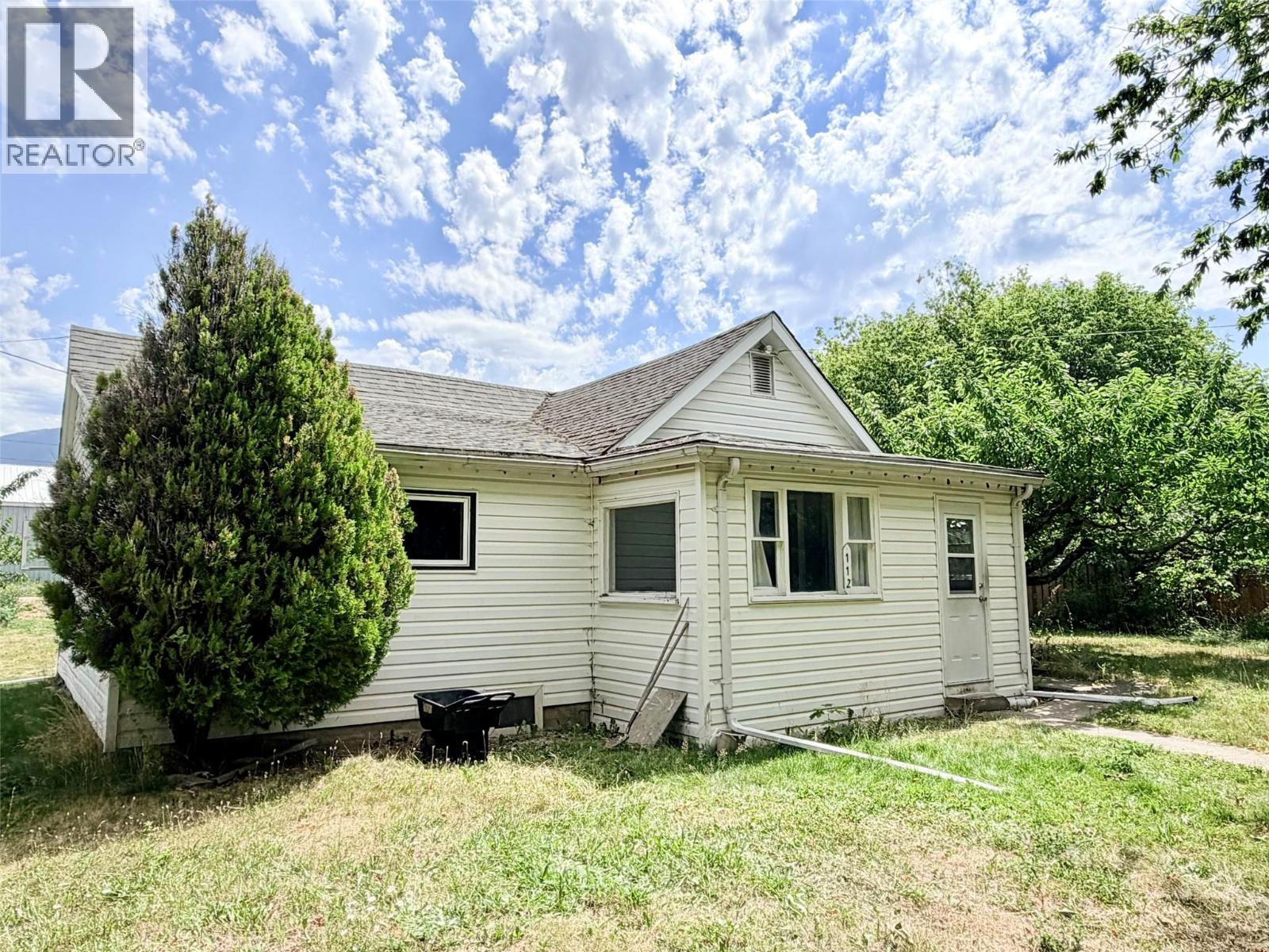 112 7th Avenue N, Creston, British Columbia  V0B 1G3 - Photo 4 - 10395078