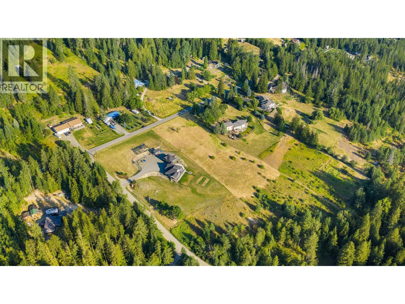 1624 Evans Road, Creston, British Columbia  V0B 1G7 - Photo 24 - 10396394