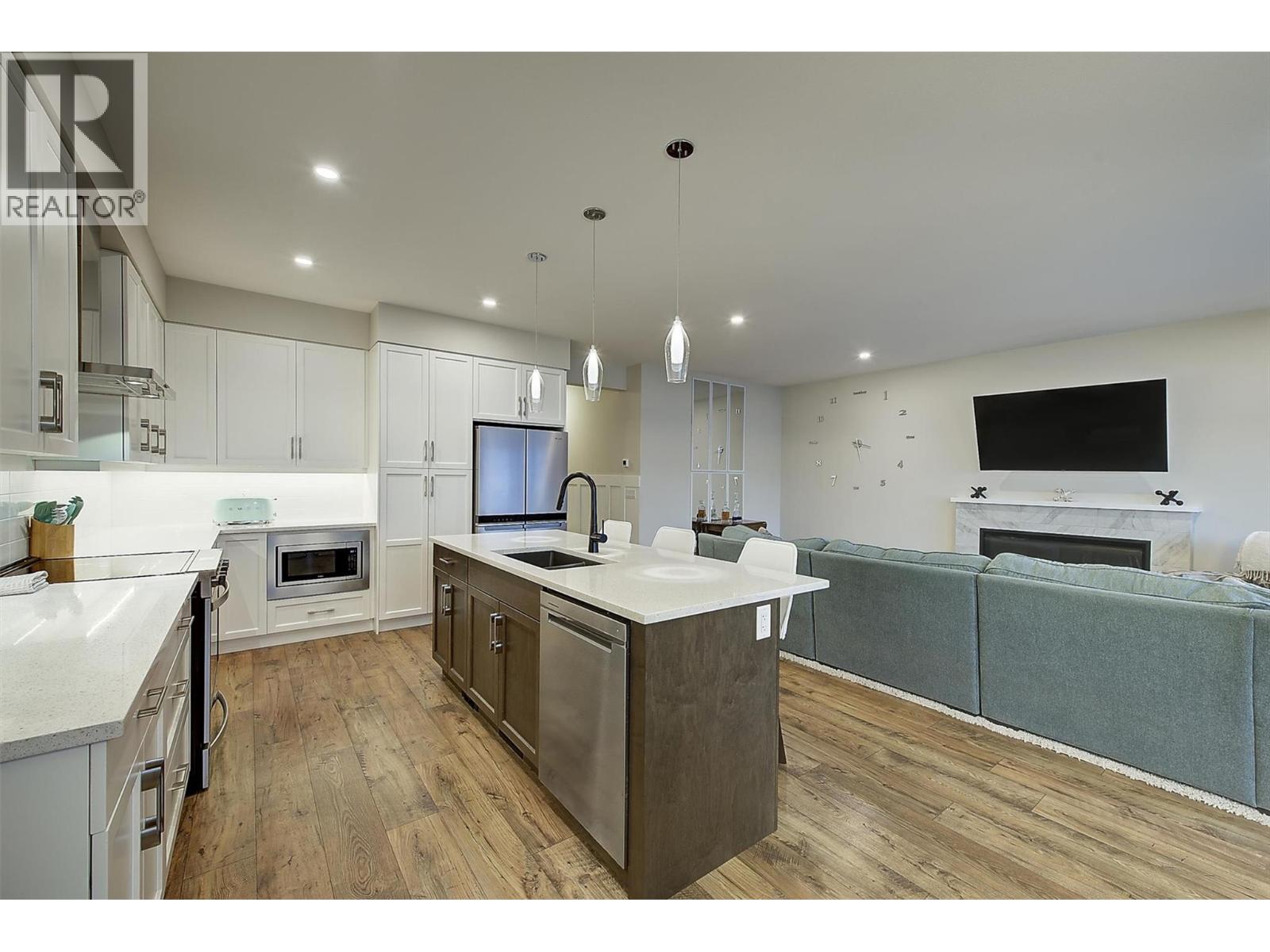 2383 Hawks Boulevard, West Kelowna, British Columbia  V4T 0A7 - Photo 19 - 10396307