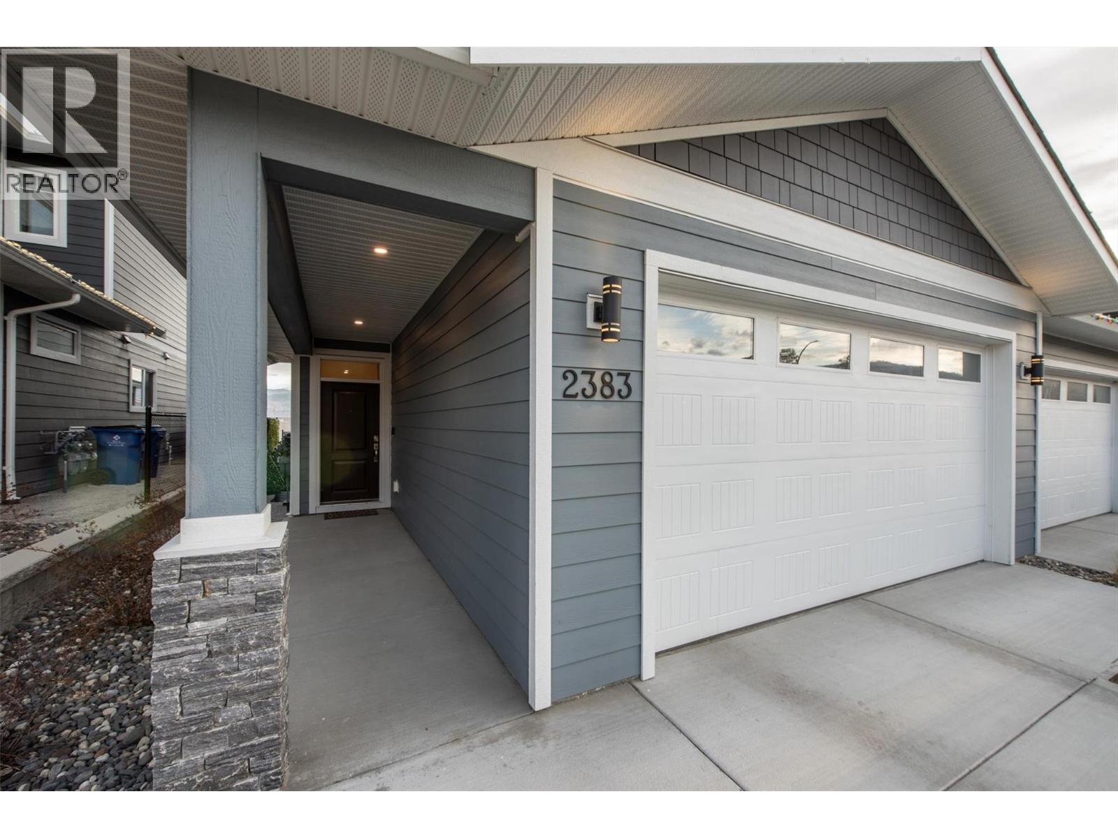 2383 Hawks Boulevard, West Kelowna, British Columbia  V4T 0A7 - Photo 3 - 10396307