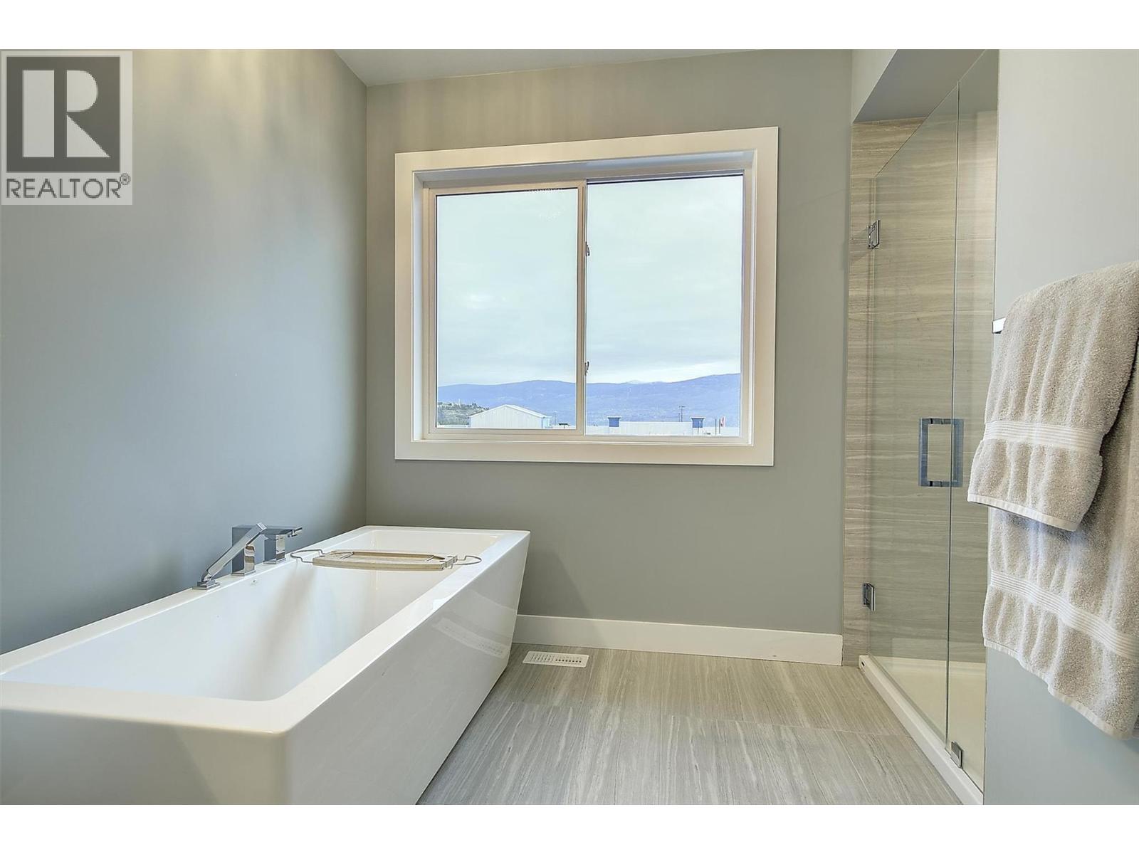 2383 Hawks Boulevard, West Kelowna, British Columbia  V4T 0A7 - Photo 35 - 10396307