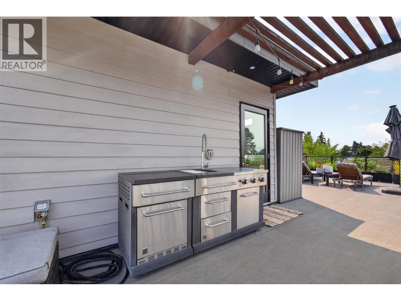 945 Borden Avenue Unit# 1, Kelowna, British Columbia  V1Y 6A5 - Photo 28 - 10396092
