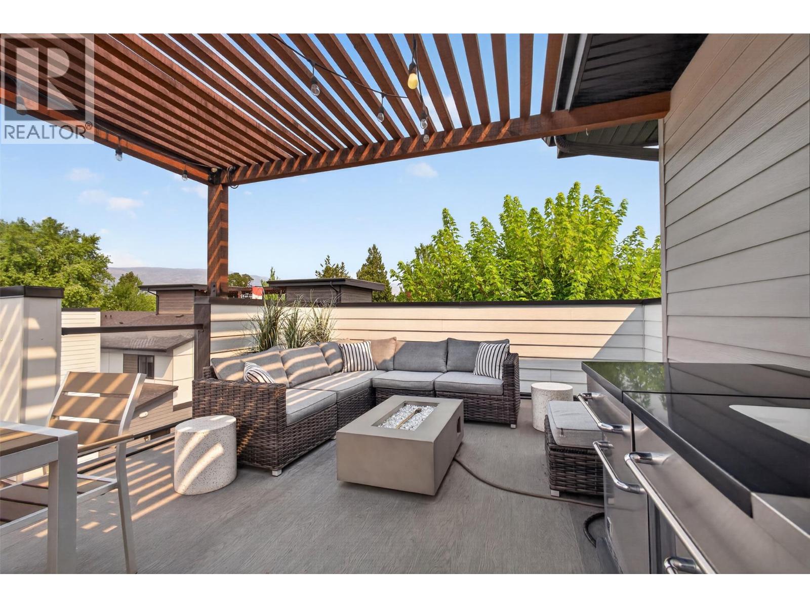 945 Borden Avenue Unit# 1, Kelowna, British Columbia  V1Y 6A5 - Photo 29 - 10396092