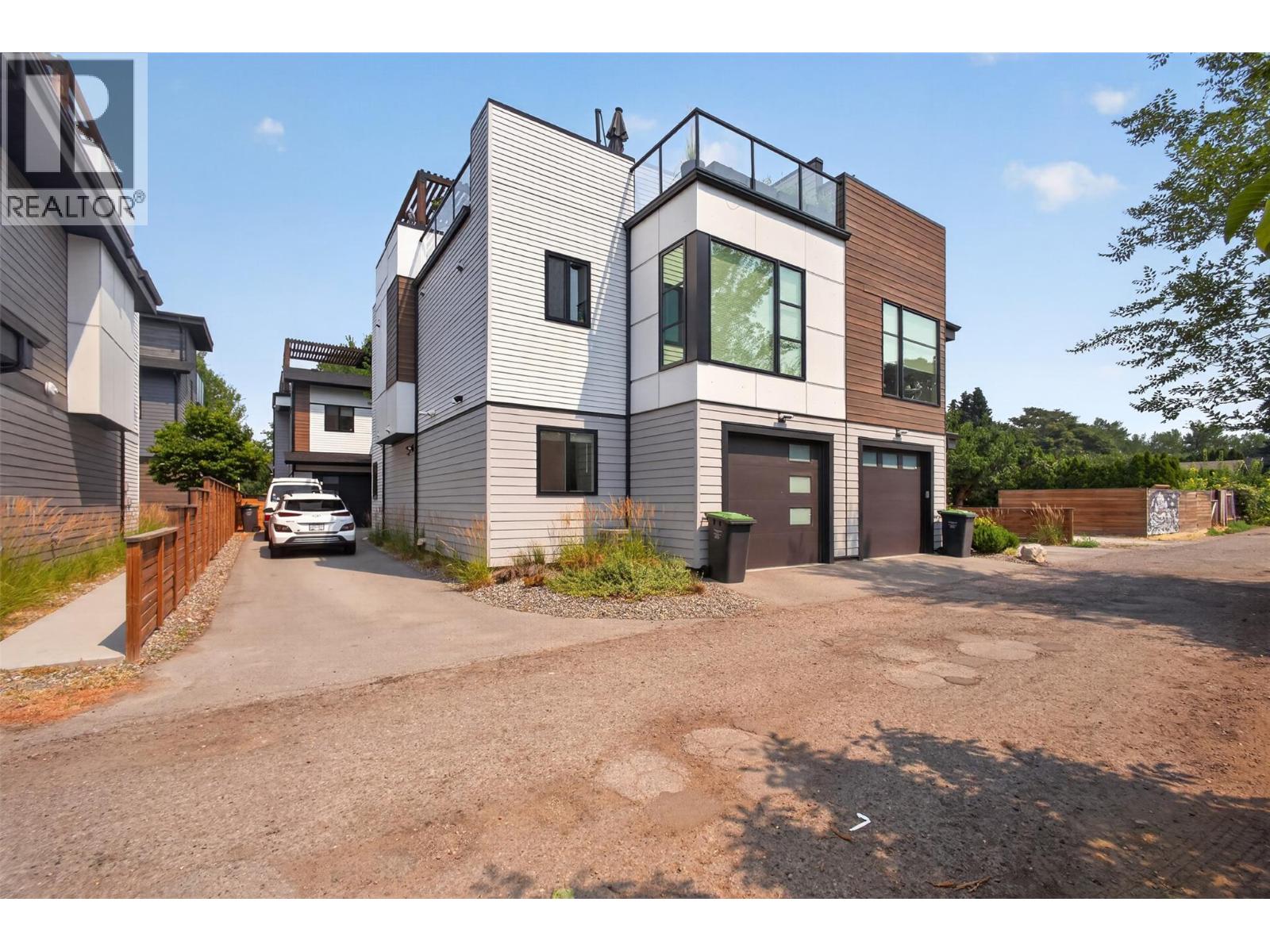 945 Borden Avenue Unit# 1, Kelowna, British Columbia  V1Y 6A5 - Photo 34 - 10396092