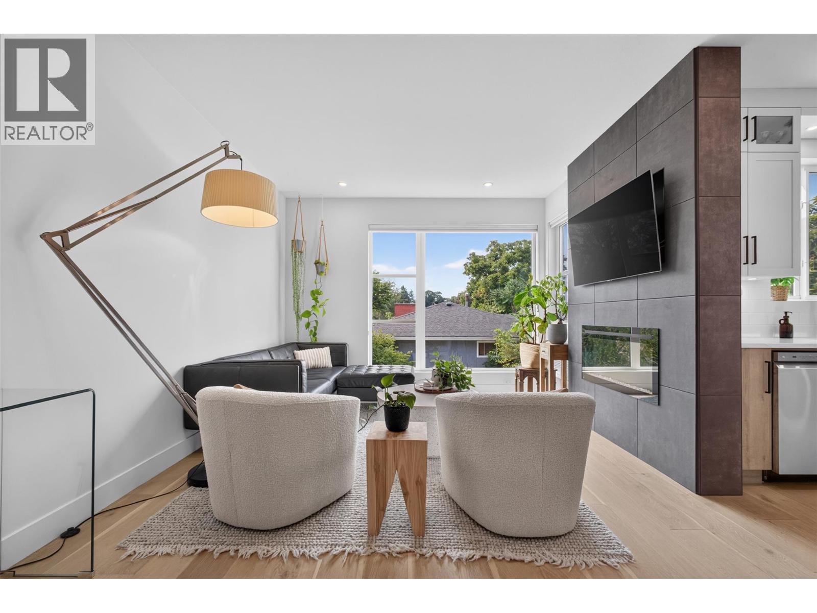 945 Borden Avenue Unit# 1, Kelowna, British Columbia  V1Y 6A5 - Photo 5 - 10396092