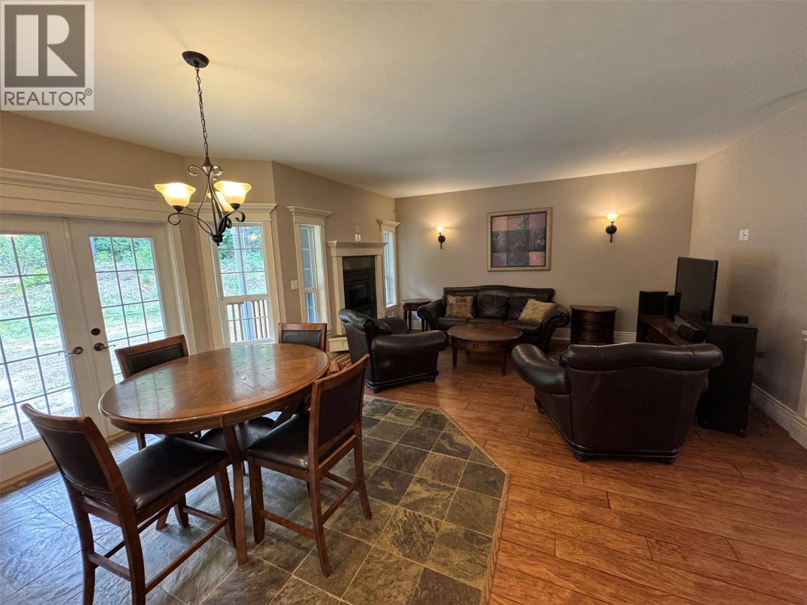 6016 Athelston-Hartford Road, Grand Forks, British Columbia  V0H 1H5 - Photo 5 - 10396473