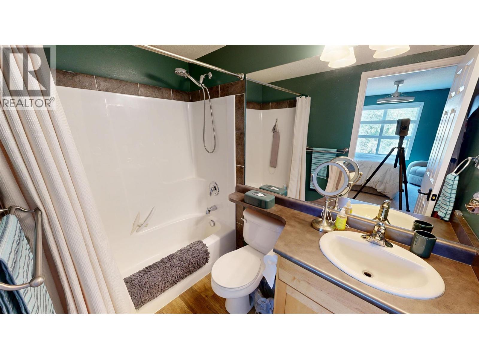 4765 Forsters Landing Road Unit# 204, Radium Hot Springs, British Columbia  V0A 1M0 - Photo 15 - 10396376