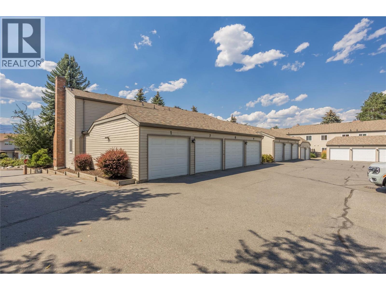 1675 Thayer Court Unit# 1, Kelowna, British Columbia  V1Y 8M2 - Photo 42 - 10396337