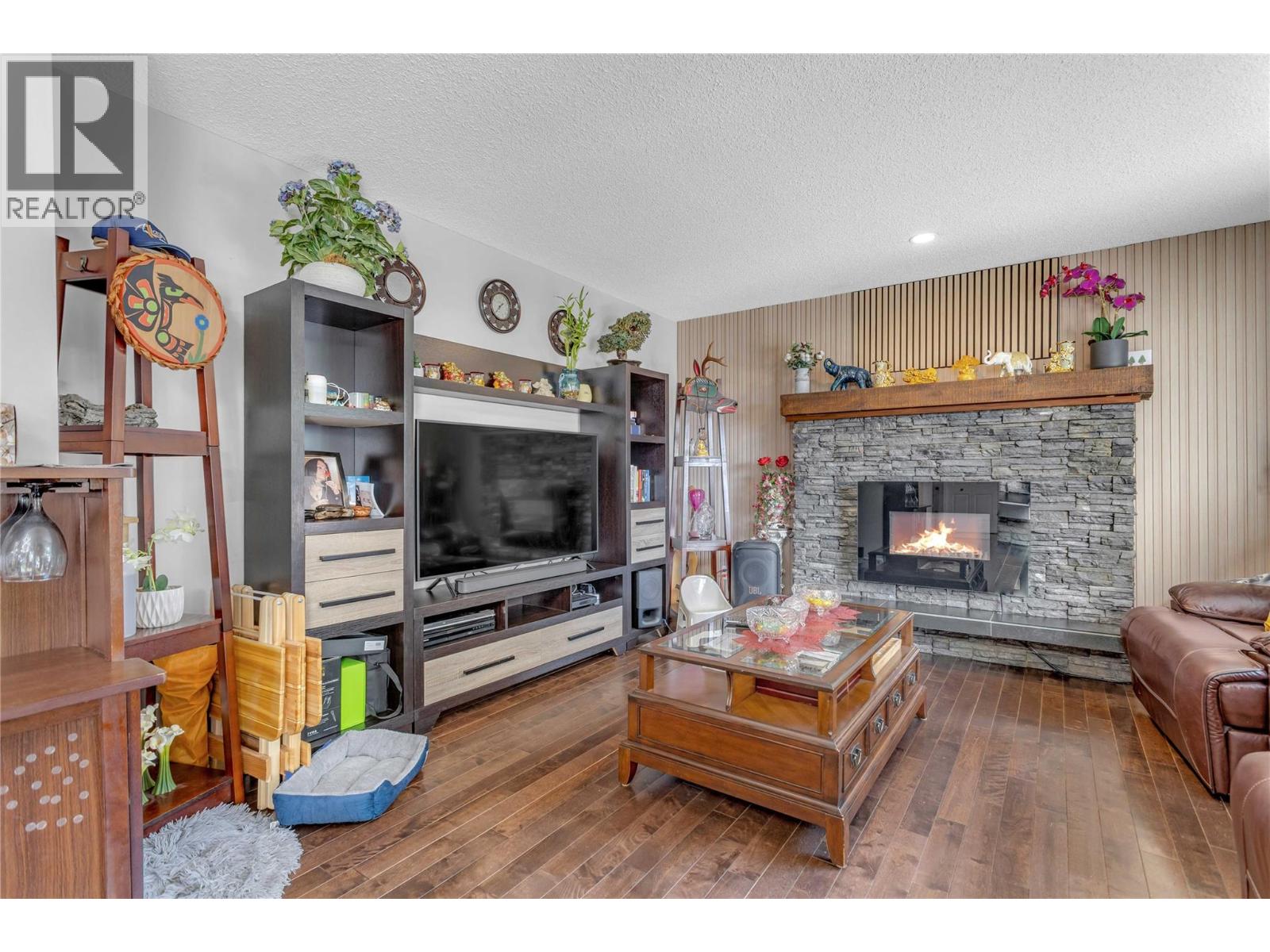 1675 Thayer Court Unit# 1, Kelowna, British Columbia  V1Y 8M2 - Photo 7 - 10396337