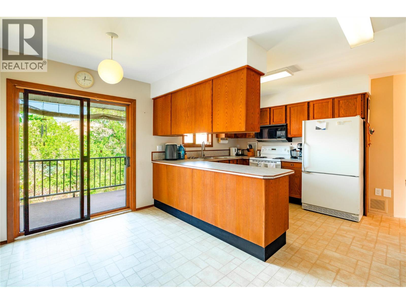 7315 Longacre Drive, Vernon, British Columbia  V1H 1H5 - Photo 13 - 10396102