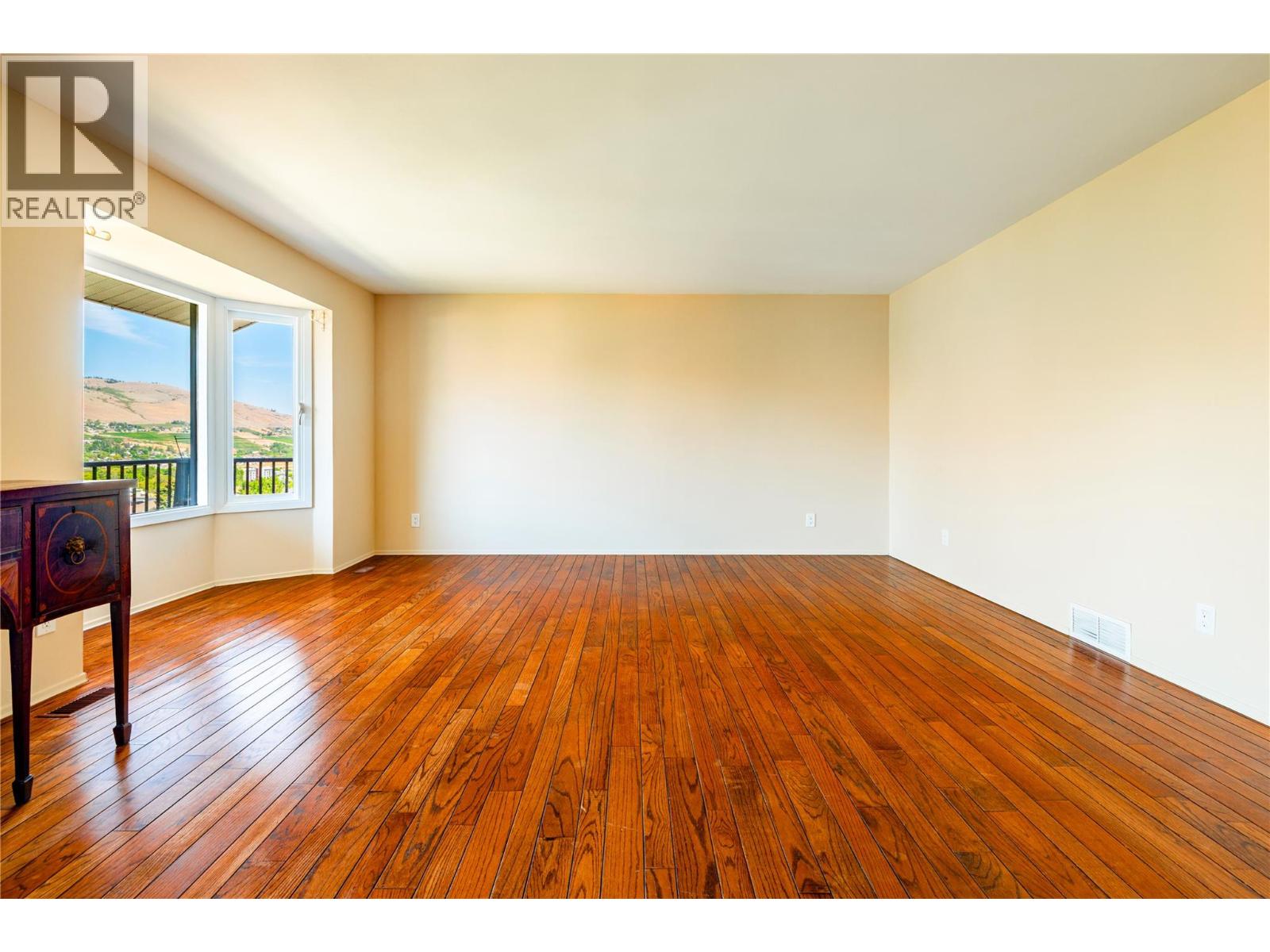 7315 Longacre Drive, Vernon, British Columbia  V1H 1H5 - Photo 17 - 10396102