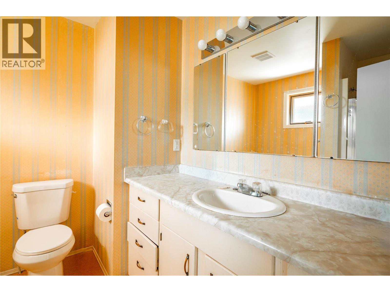 7315 Longacre Drive, Vernon, British Columbia  V1H 1H5 - Photo 20 - 10396102
