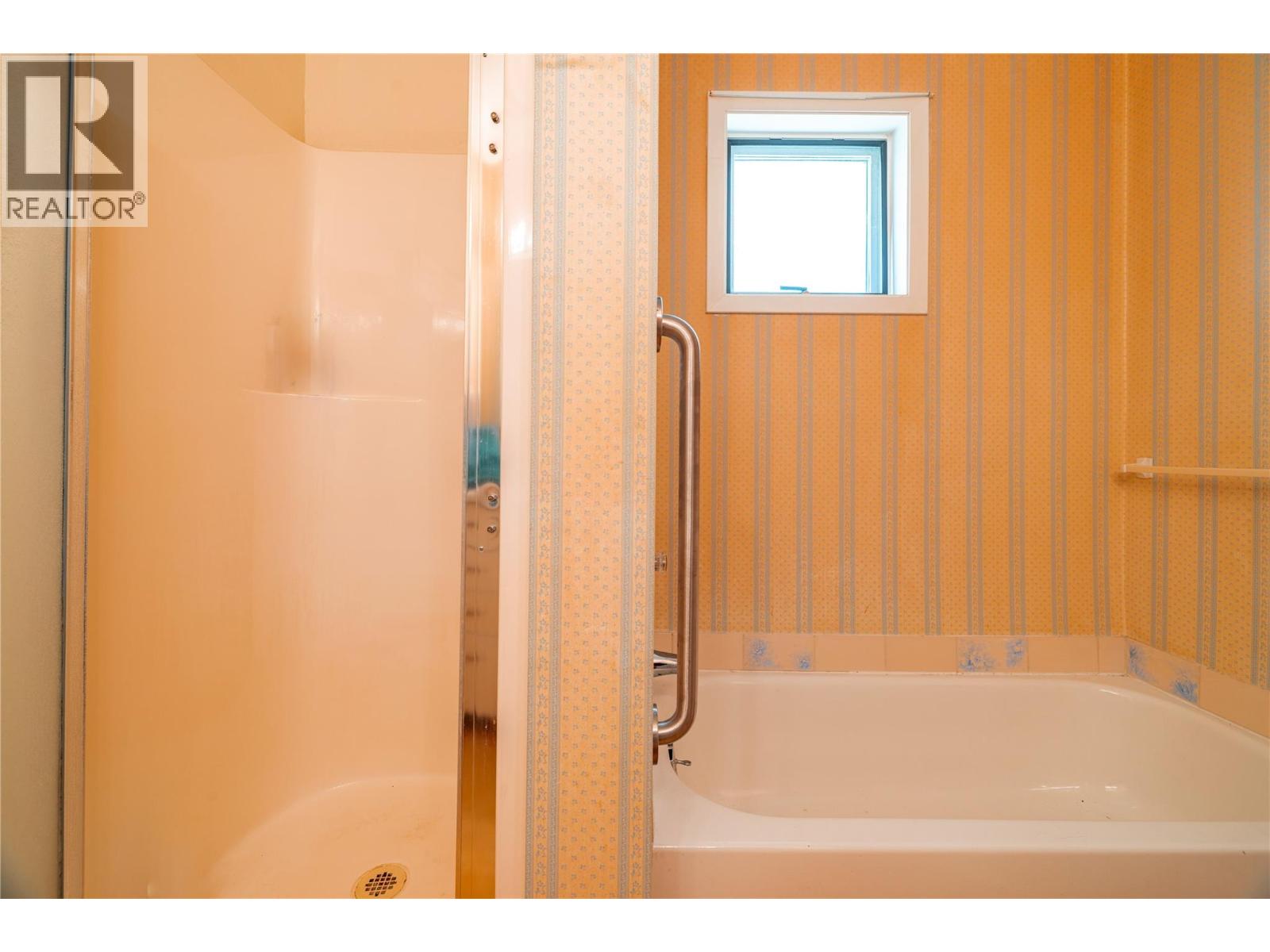 7315 Longacre Drive, Vernon, British Columbia  V1H 1H5 - Photo 21 - 10396102