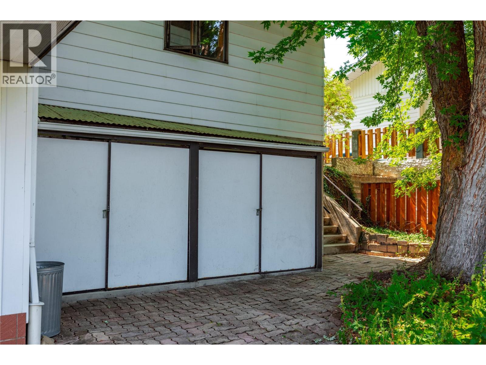 7315 Longacre Drive, Vernon, British Columbia  V1H 1H5 - Photo 38 - 10396102