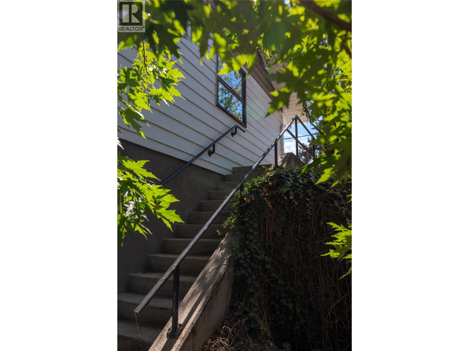 7315 Longacre Drive, Vernon, British Columbia  V1H 1H5 - Photo 41 - 10396102