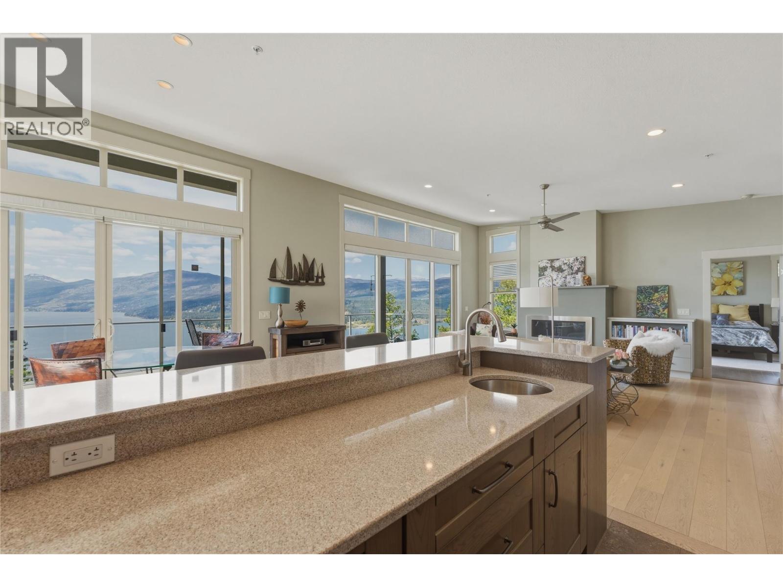 8964 Davidson Place, Vernon, British Columbia  V1H 2K9 - Photo 12 - 10396469