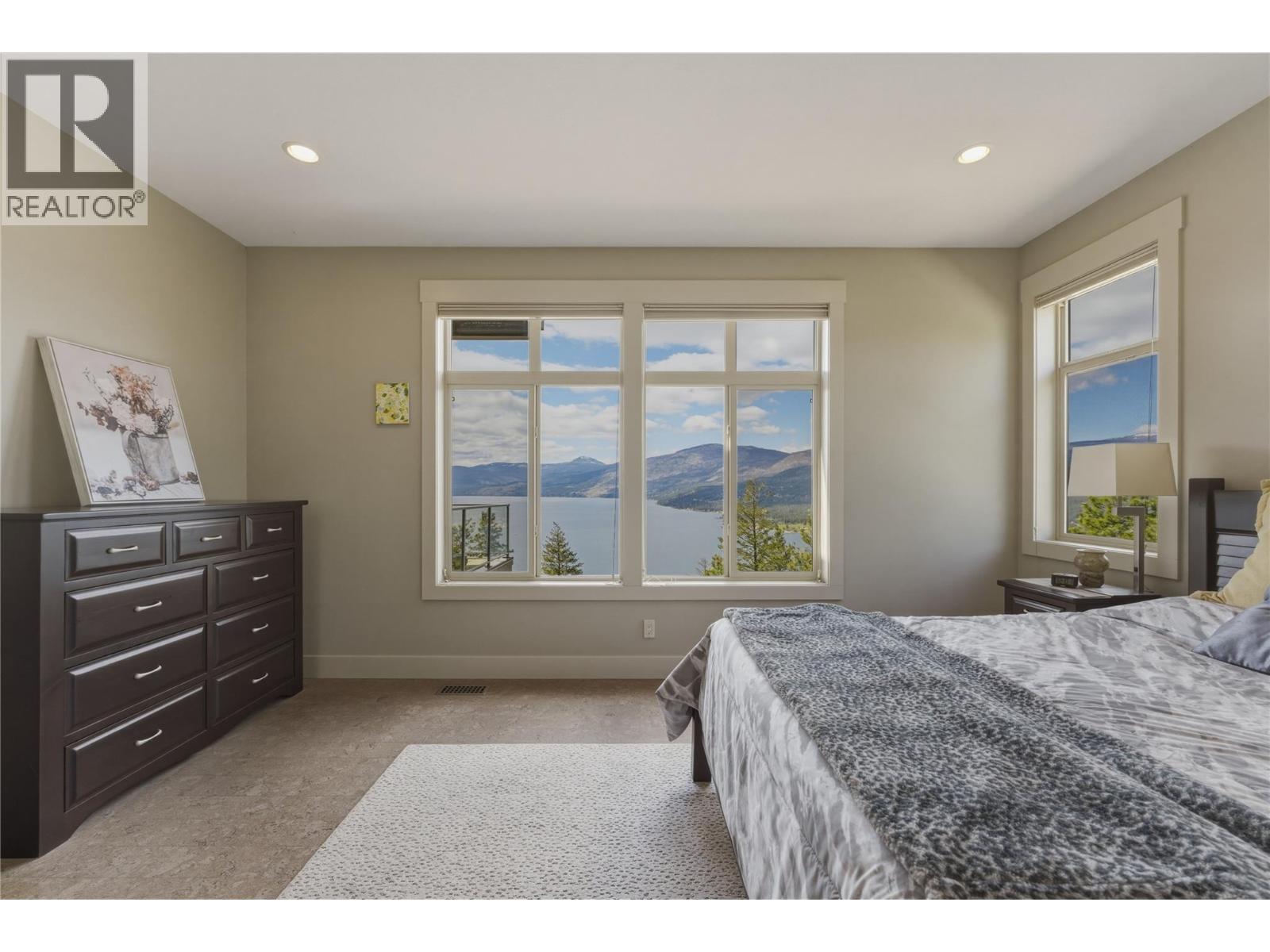 8964 Davidson Place, Vernon, British Columbia  V1H 2K9 - Photo 20 - 10396469