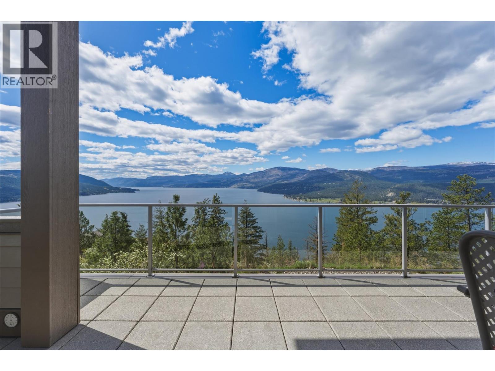 8964 Davidson Place, Vernon, British Columbia  V1H 2K9 - Photo 25 - 10396469