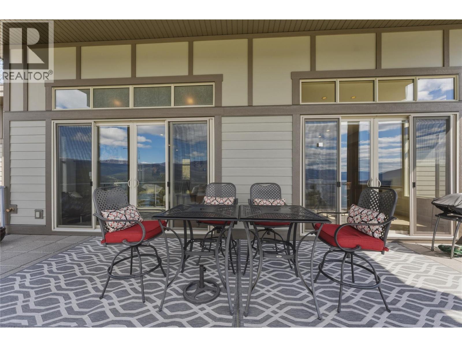 8964 Davidson Place, Vernon, British Columbia  V1H 2K9 - Photo 26 - 10396469