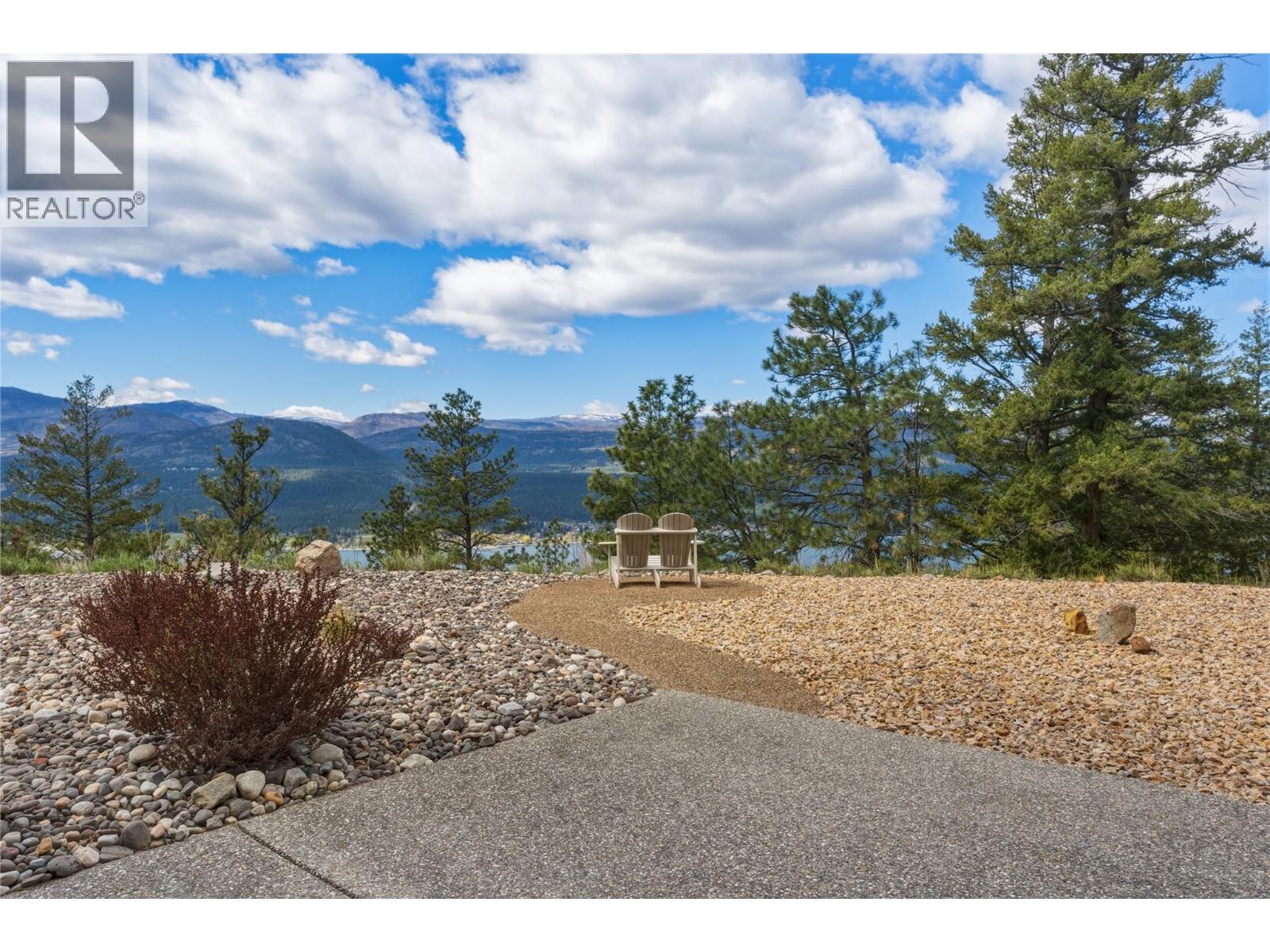 8964 Davidson Place, Vernon, British Columbia  V1H 2K9 - Photo 38 - 10396469