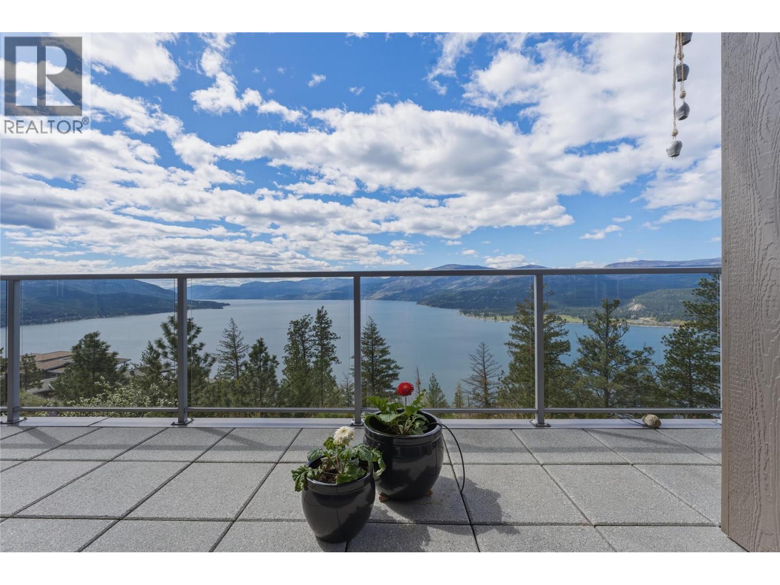 8964 Davidson Place, Vernon, British Columbia  V1H 2K9 - Photo 41 - 10396469
