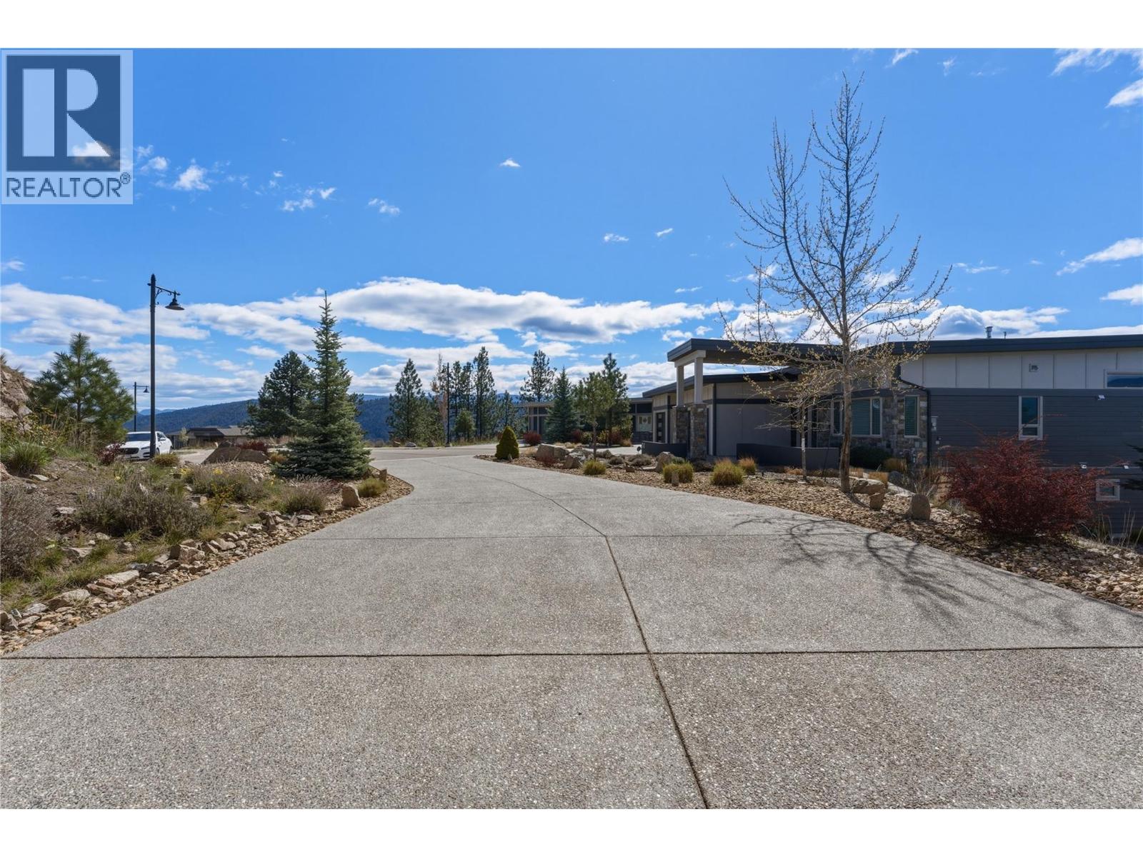 8964 Davidson Place, Vernon, British Columbia  V1H 2K9 - Photo 46 - 10396469