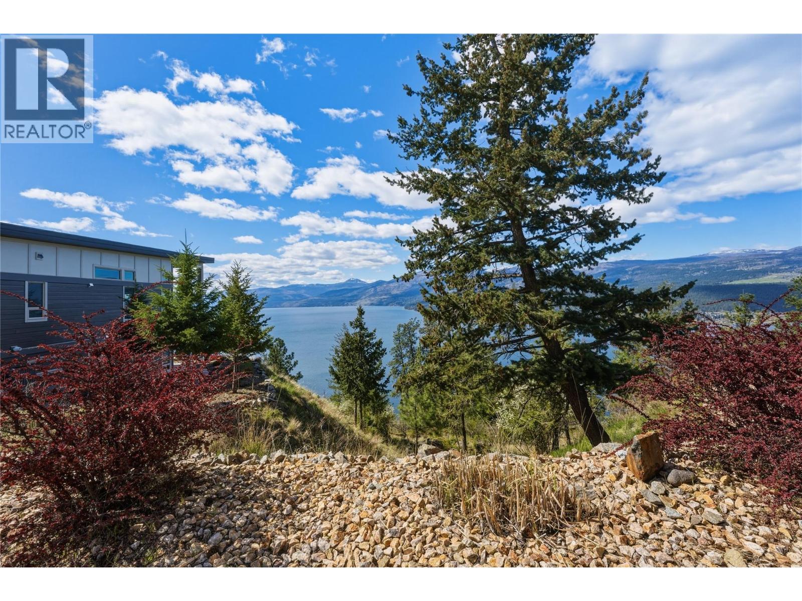 8964 Davidson Place, Vernon, British Columbia  V1H 2K9 - Photo 47 - 10396469