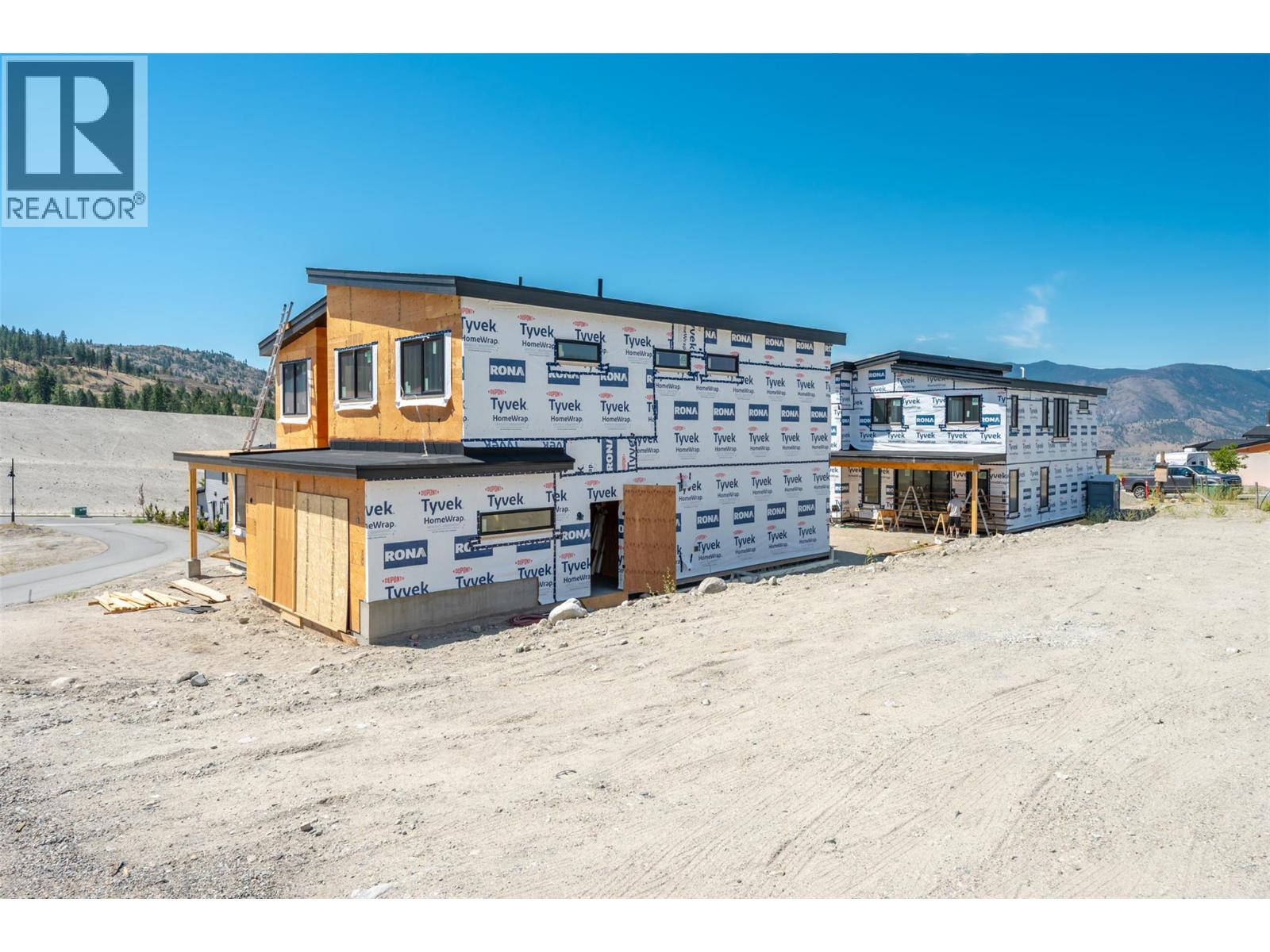 128 Deer Place, Penticton, British Columbia  V2A 0J8 - Photo 4 - 10395869