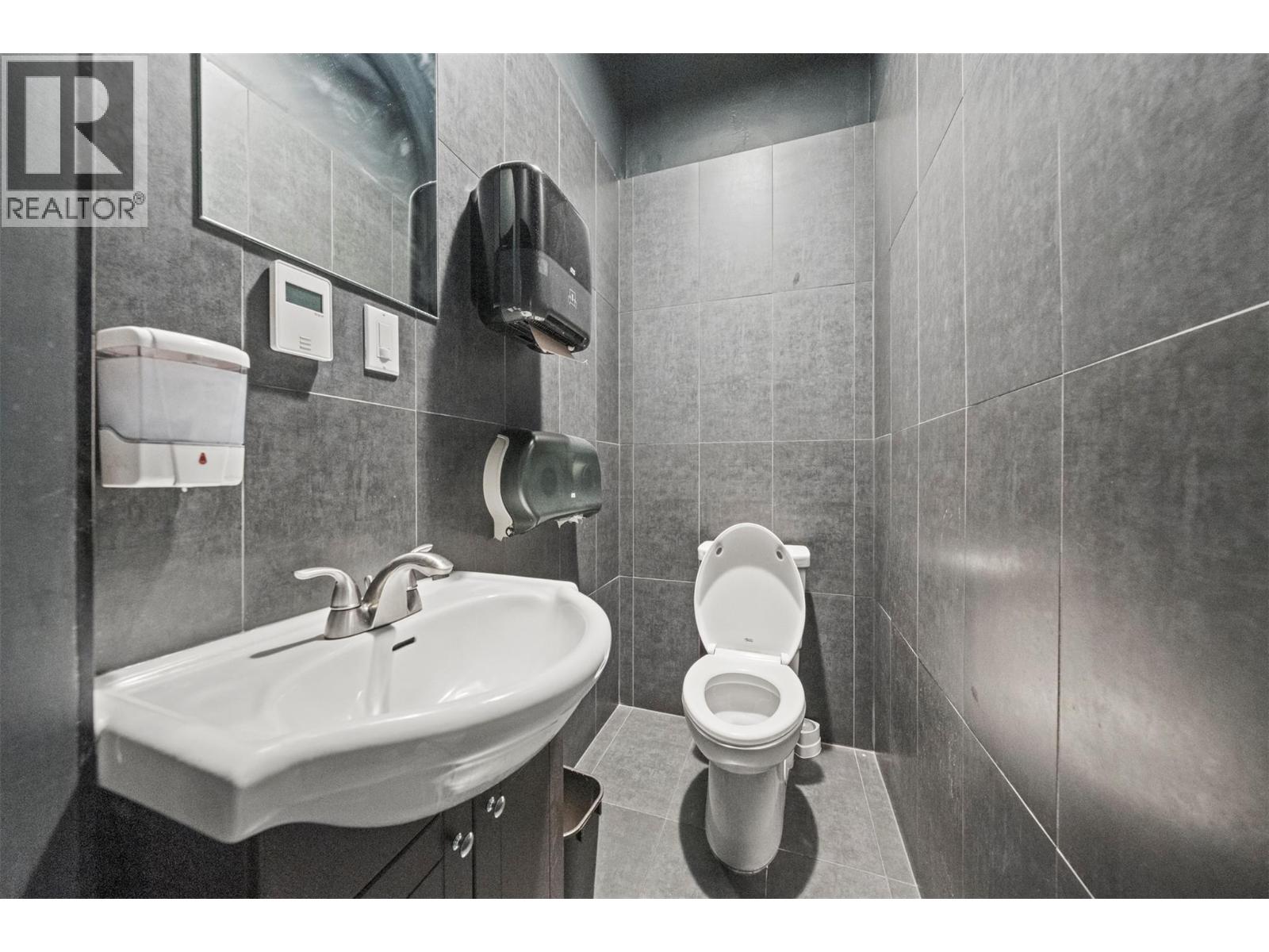 616 Third Street W, Revelstoke, British Columbia  V1E 0B4 - Photo 31 - 10352878