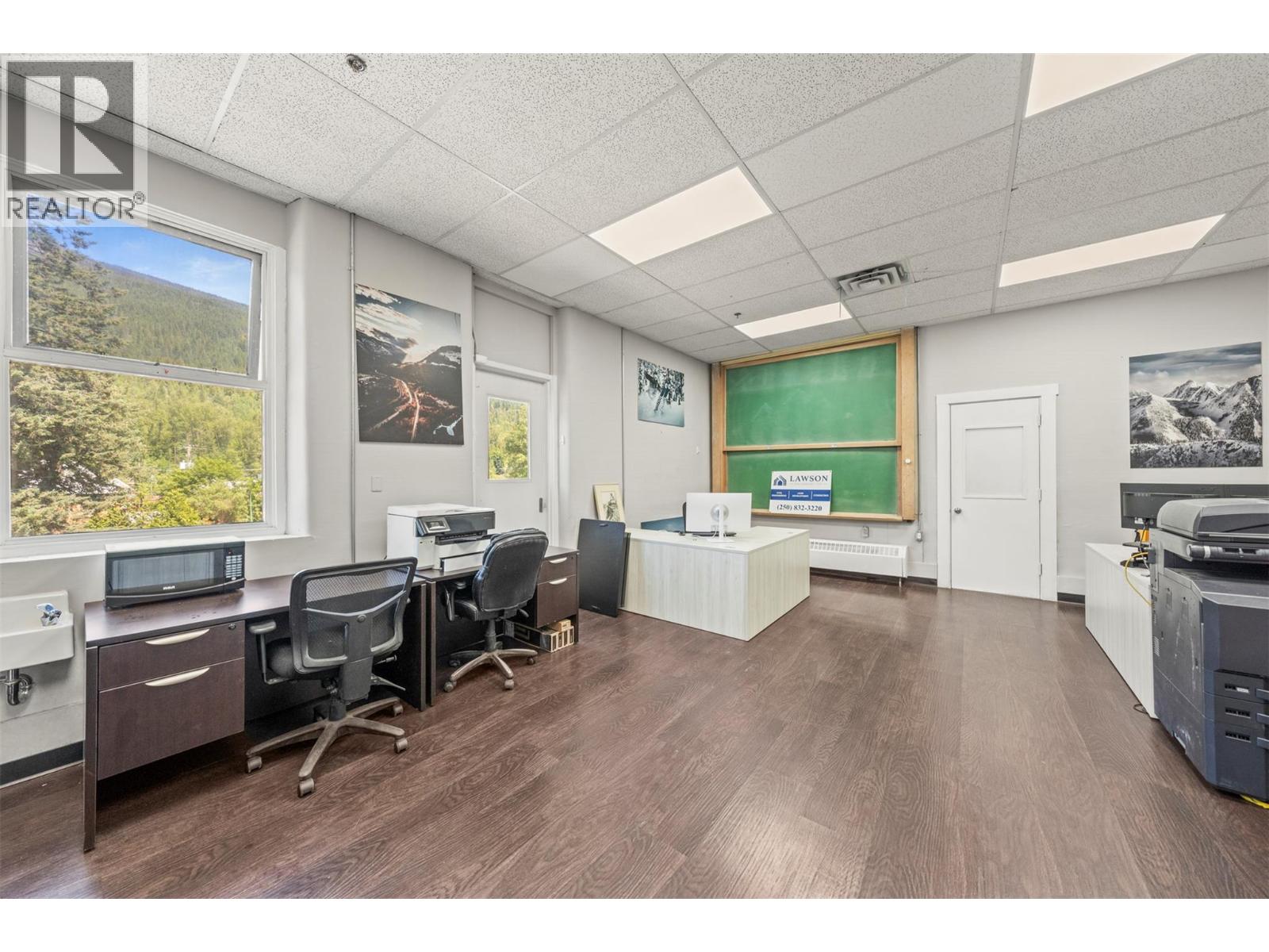 616 Third Street W, Revelstoke, British Columbia  V1E 0B4 - Photo 57 - 10352878