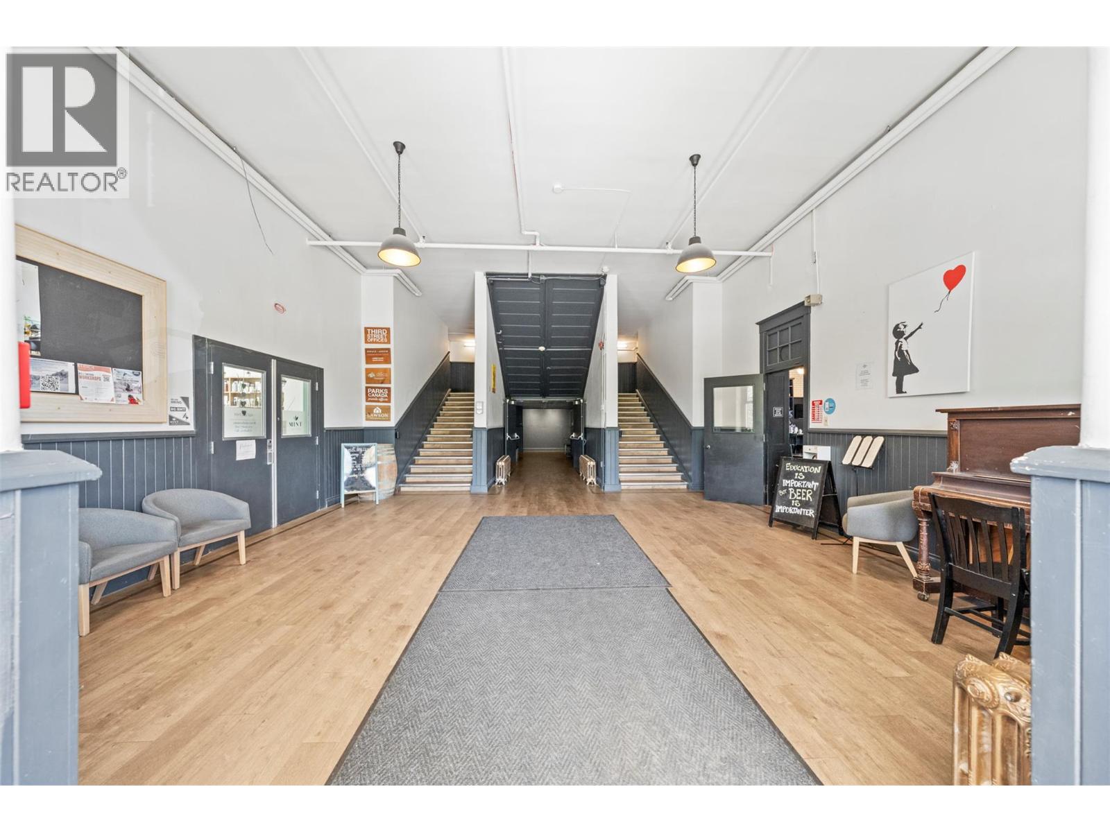 616 Third Street W, Revelstoke, British Columbia  V1E 0B4 - Photo 6 - 10352878