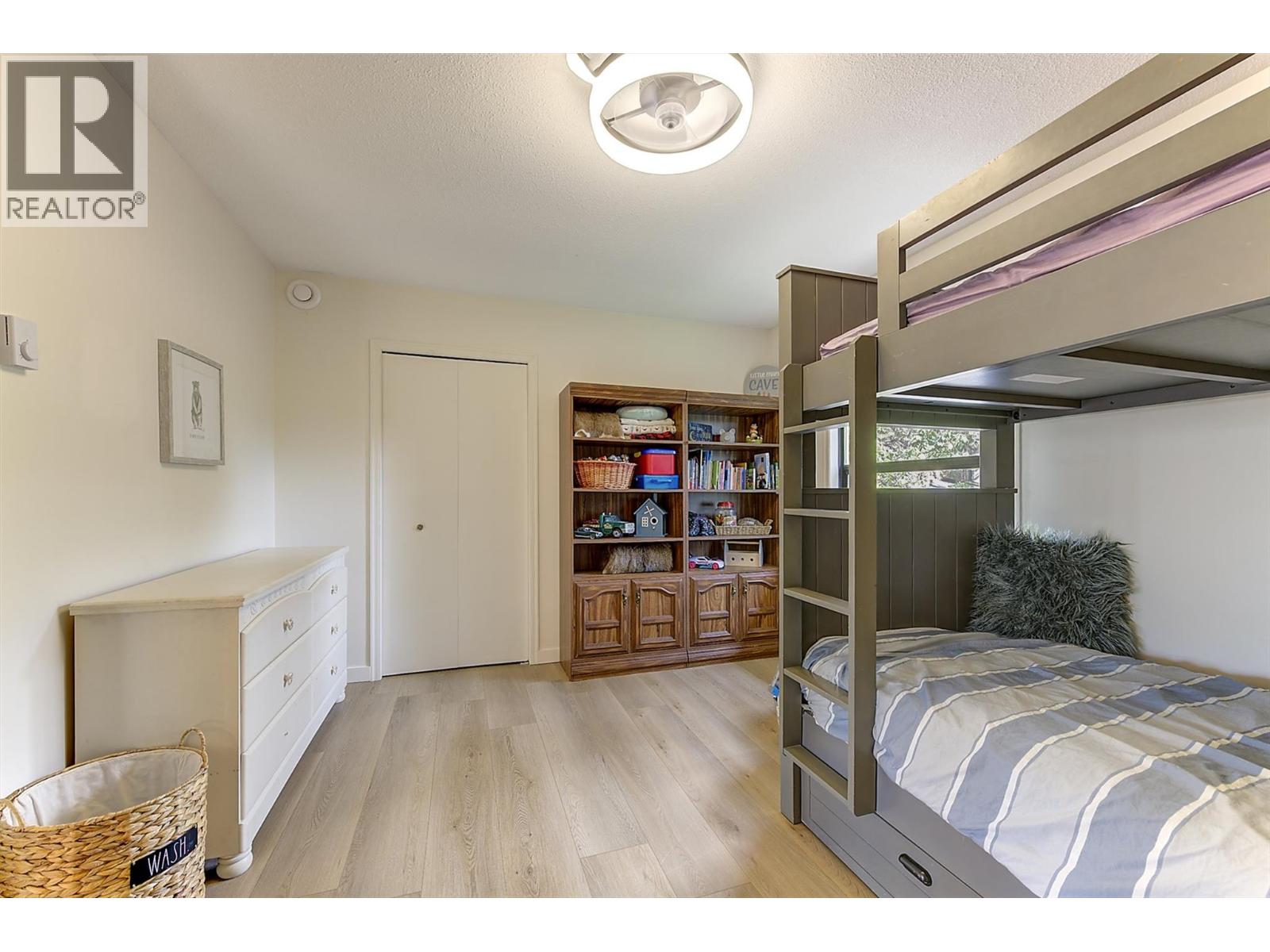 687 Barnaby Road, Kelowna, British Columbia  V1W 4N8 - Photo 46 - 10396384