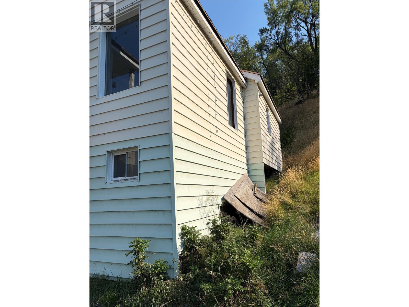 626 Hendry Street, Trail, British Columbia  V1R 3J3 - Photo 33 - 10395887