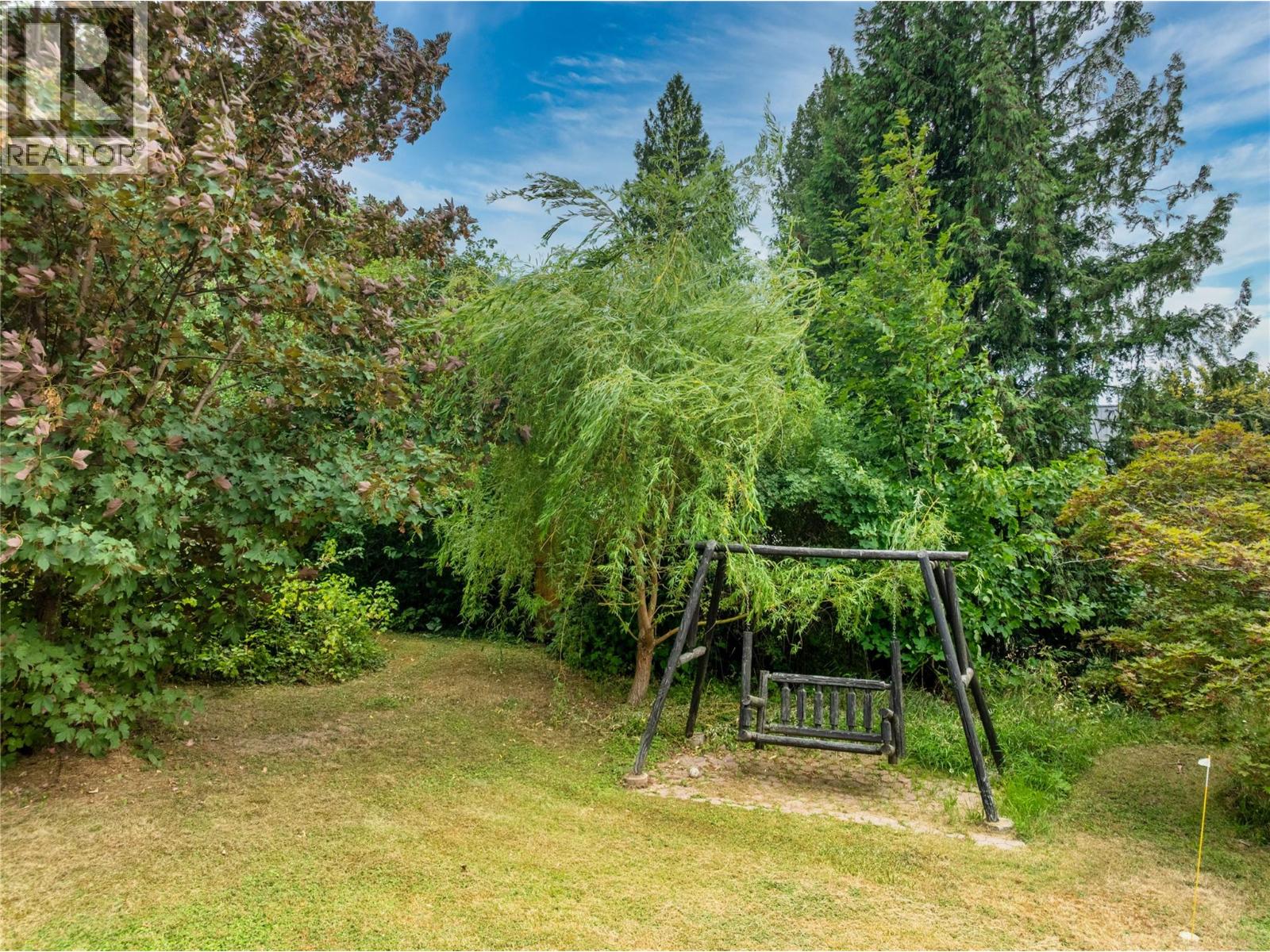 4061 Torry Road, Eagle Bay, British Columbia  V0E 1T0 - Photo 37 - 10395617