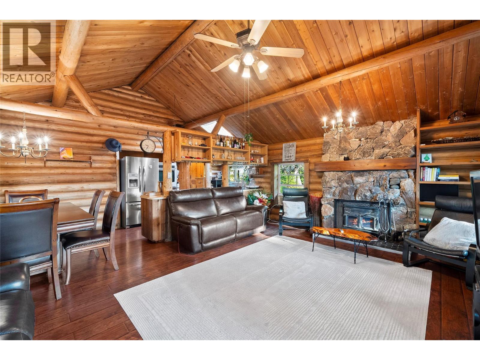 4061 Torry Road, Eagle Bay, British Columbia  V0E 1T0 - Photo 5 - 10395617