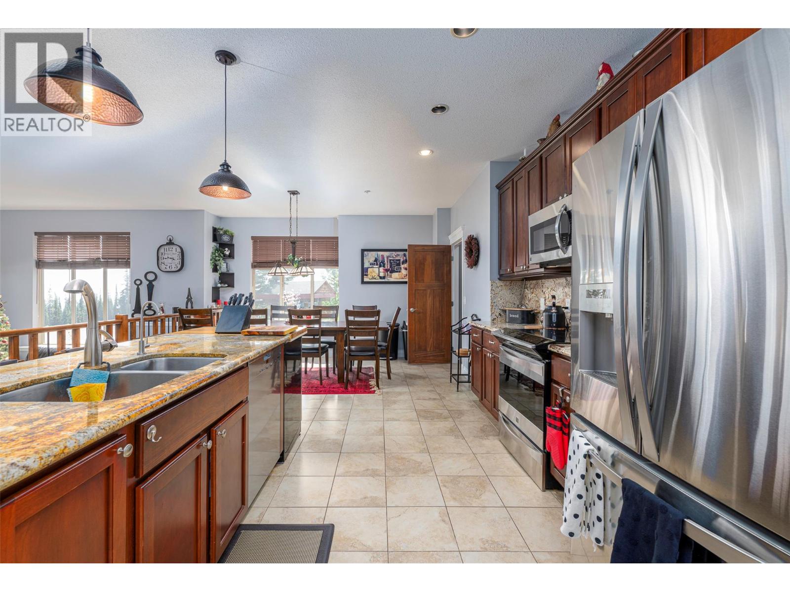 5045 Snowbird Way Unit# 2, Big White, British Columbia  V1P 1P3 - Photo 2 - 10396395