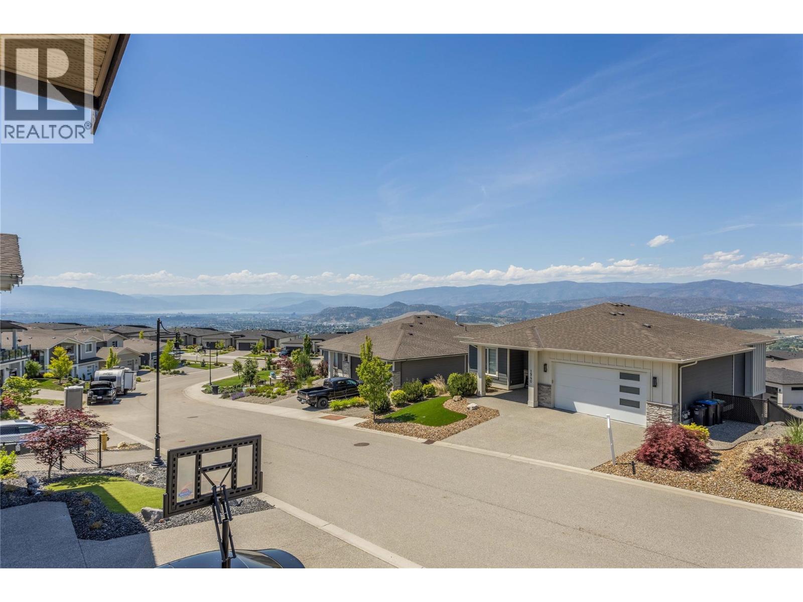 1955 Foxtail Terrace, Kelowna, British Columbia  V1P 1T9 - Photo 12 - 10396109