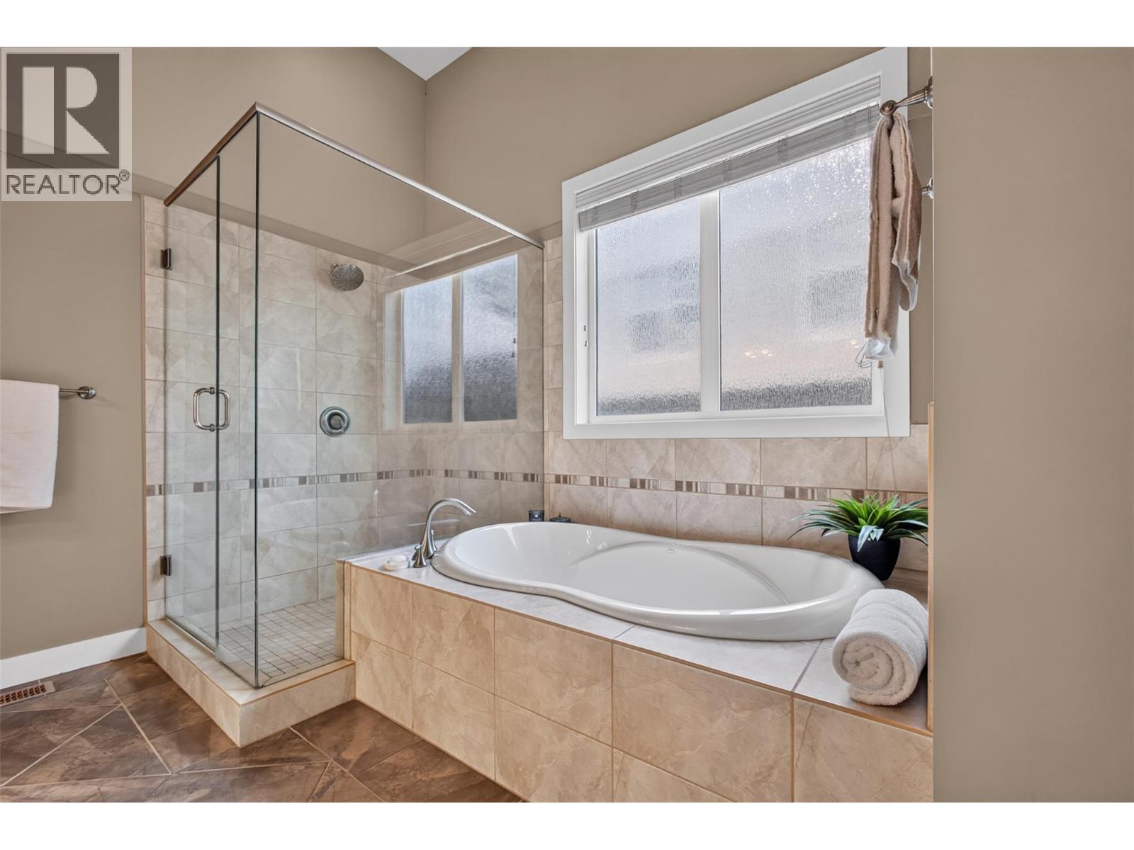 1394 Glenview Avenue, Kelowna, British Columbia  V1Y 9R8 - Photo 23 - 10395620