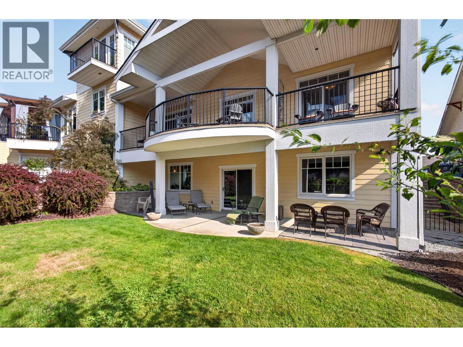 1394 Glenview Avenue, Kelowna, British Columbia  V1Y 9R8 - Photo 5 - 10395620