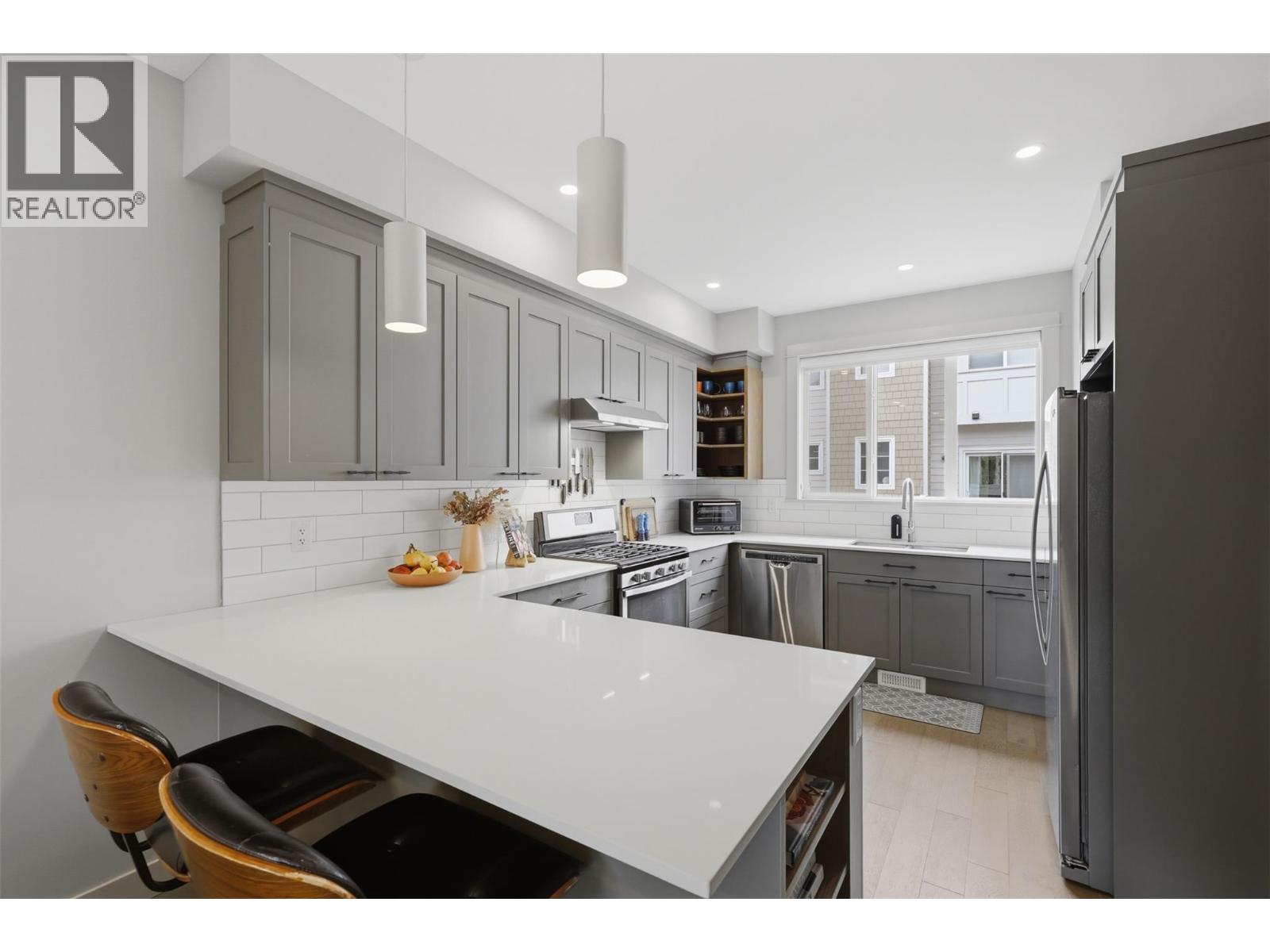 1393 9th Avenue Unit# 118, Kamloops, British Columbia  V2C 3X6 - Photo 4 - 10393229