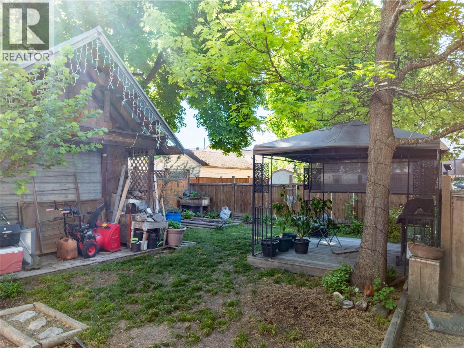 704 Knight Avenue, Enderby, British Columbia  V0E 1V0 - Photo 13 - 10396492